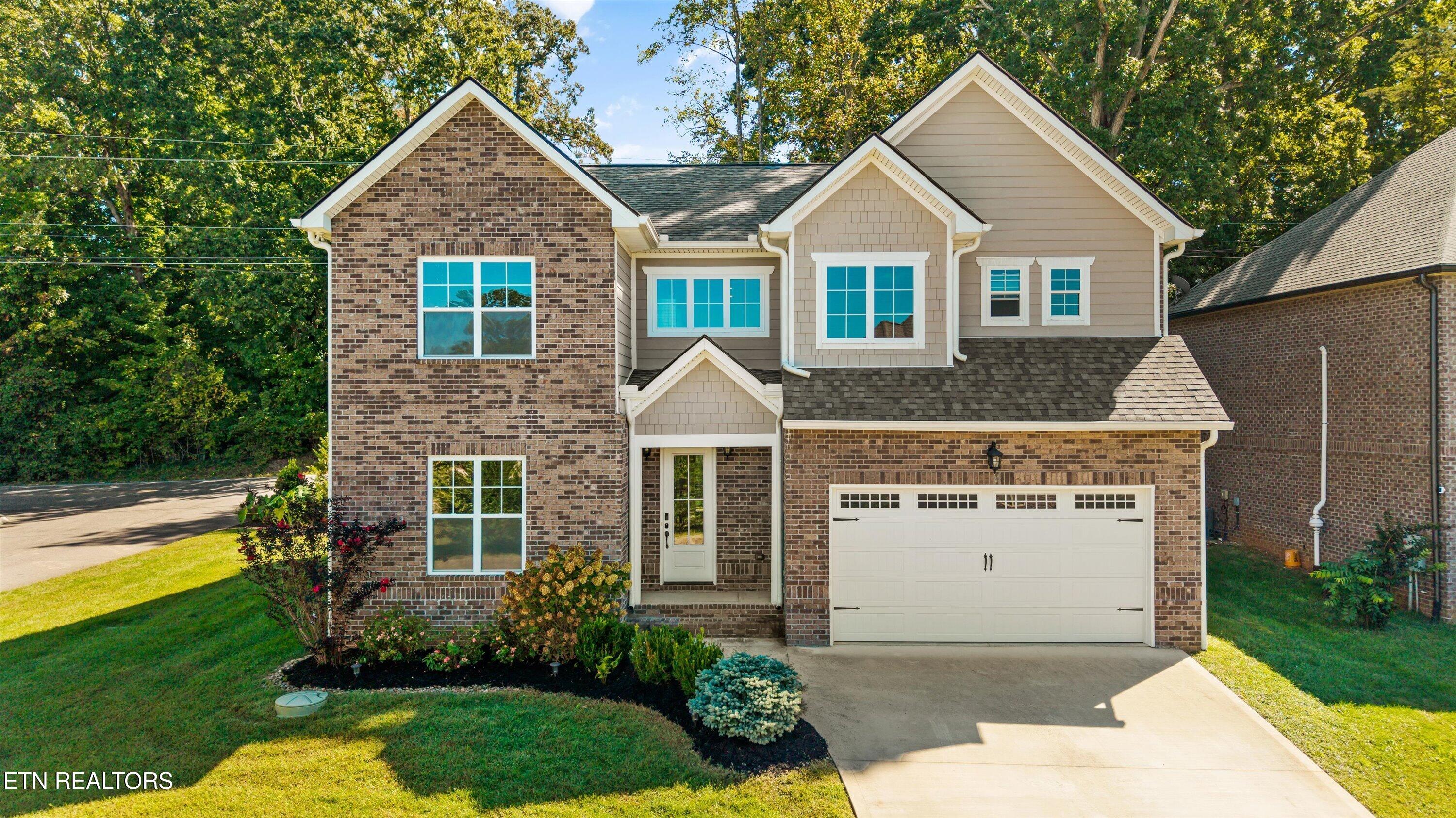 8504 Flowering Peach Lane Knoxville TN 37923