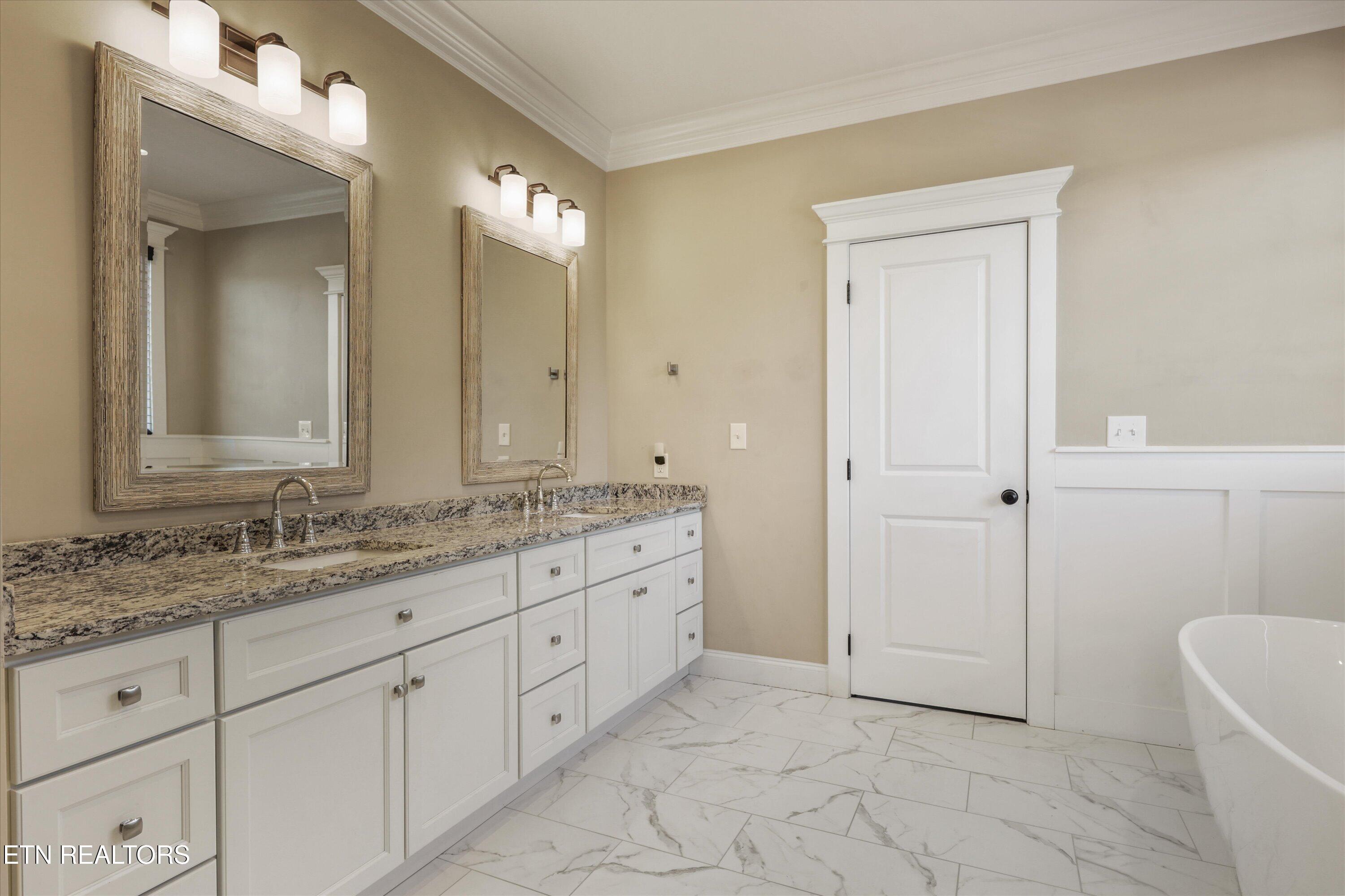 8504 Flowering Peach Lane Knoxville TN 37923