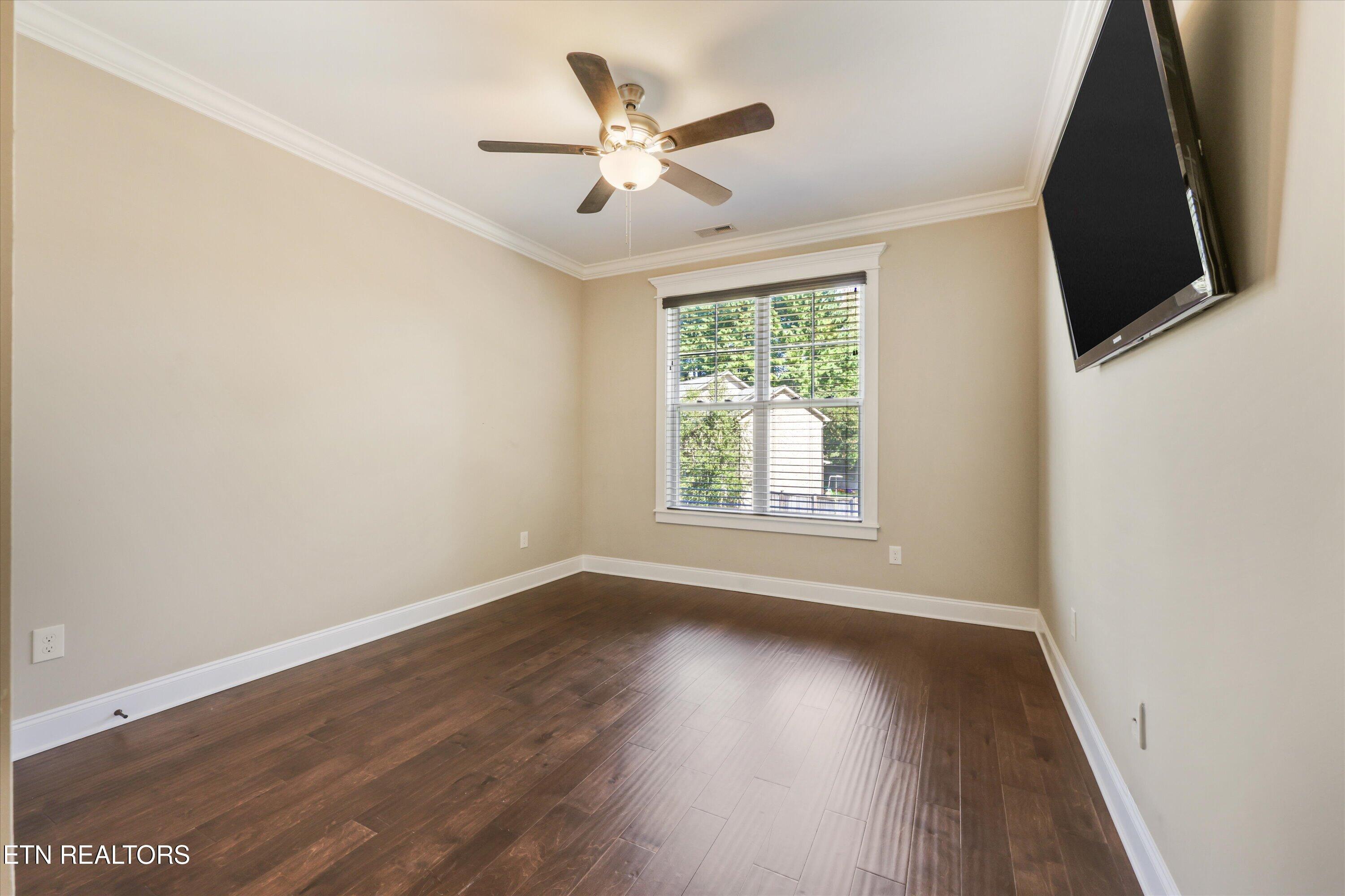 8504 Flowering Peach Lane Knoxville TN 37923