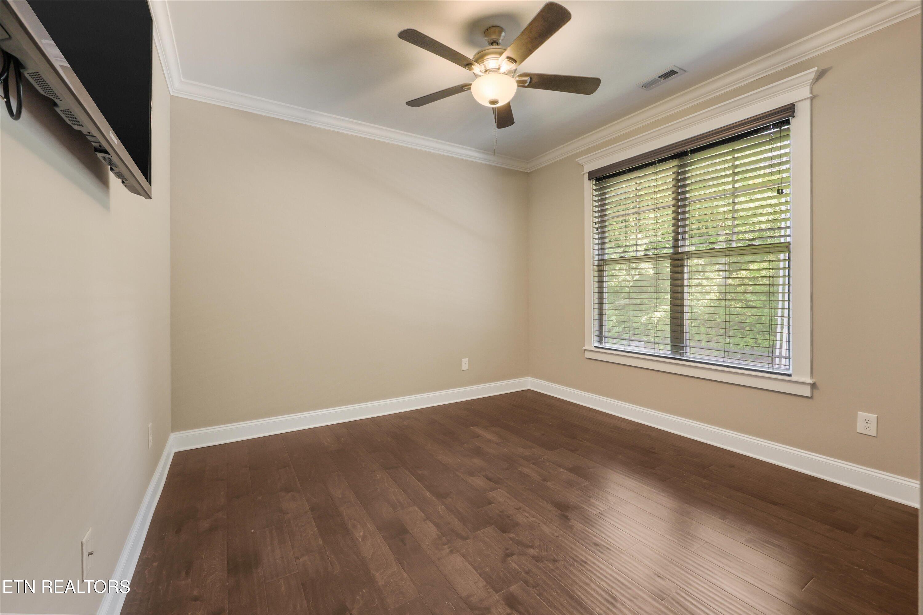 8504 Flowering Peach Lane Knoxville TN 37923