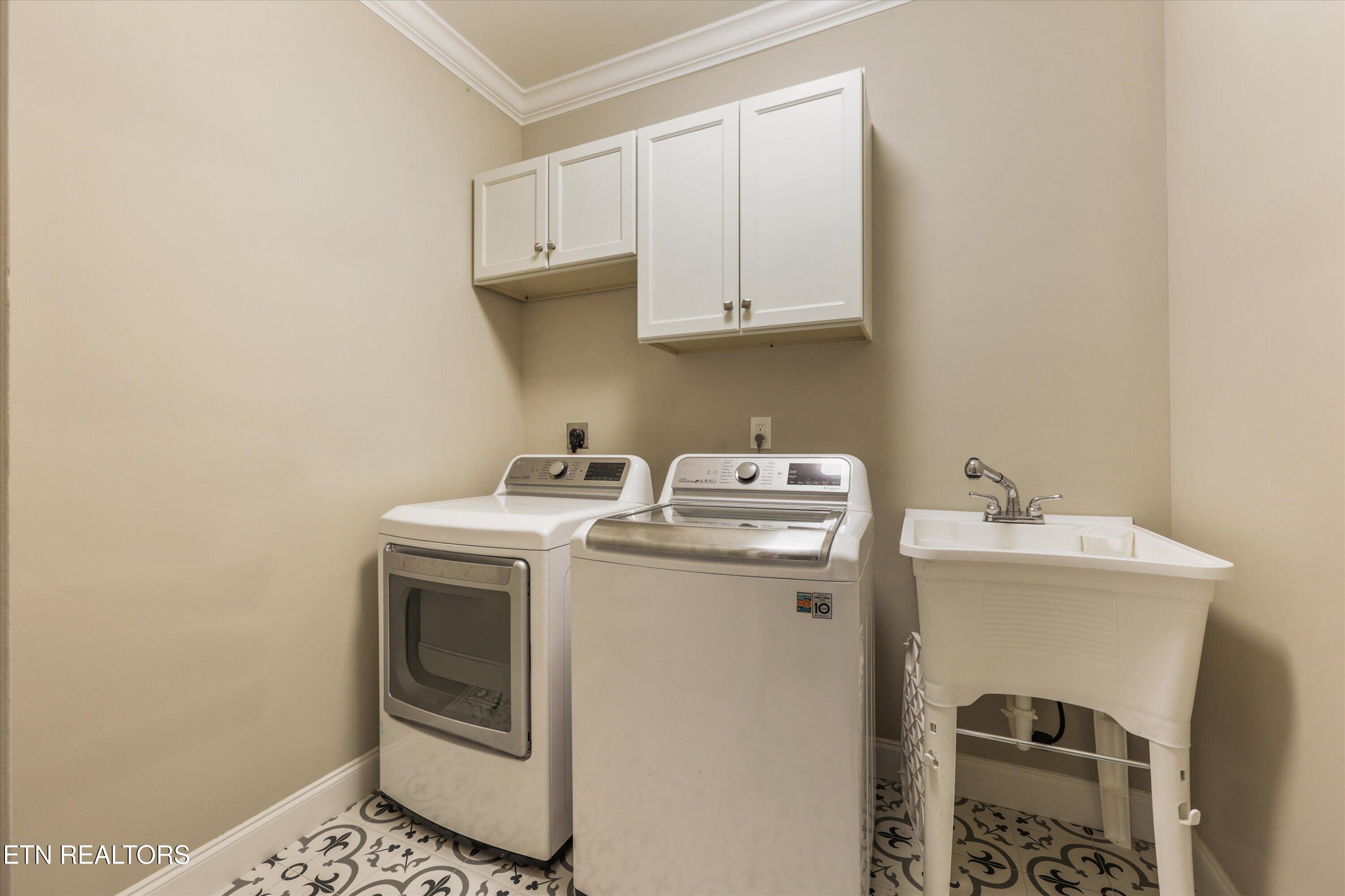 8504 Flowering Peach Lane Knoxville TN 37923