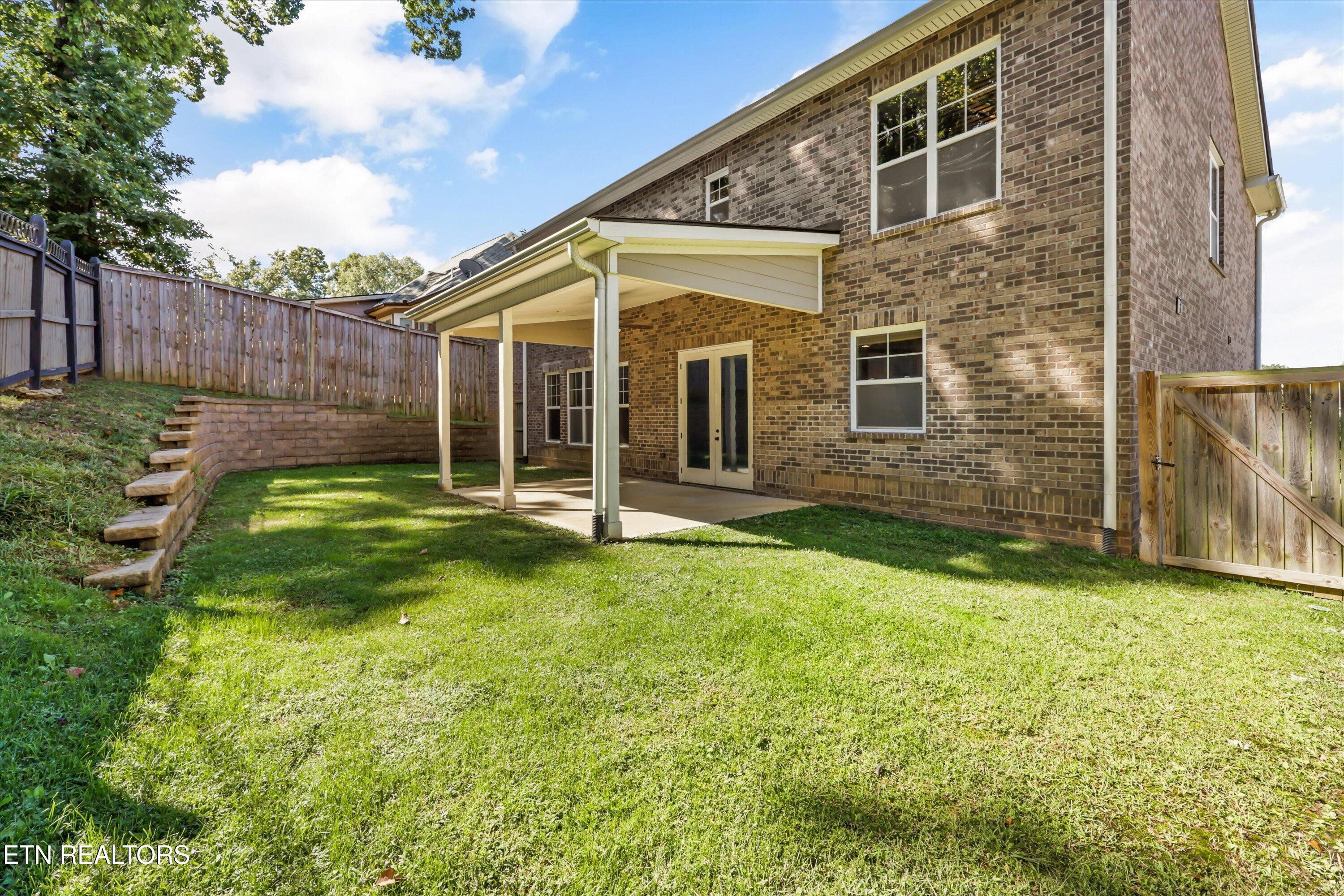 8504 Flowering Peach Lane Knoxville TN 37923