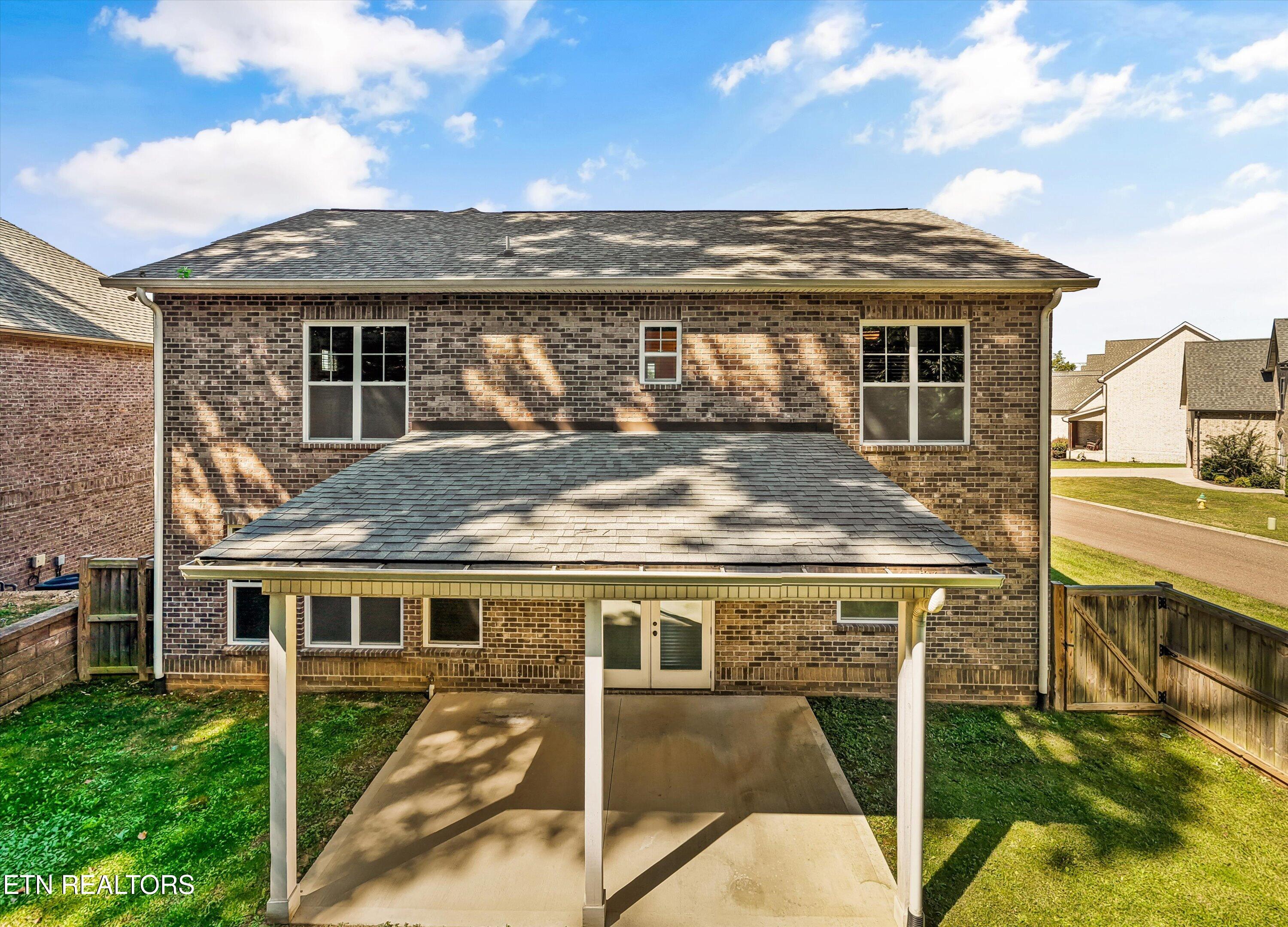 8504 Flowering Peach Lane Knoxville TN 37923