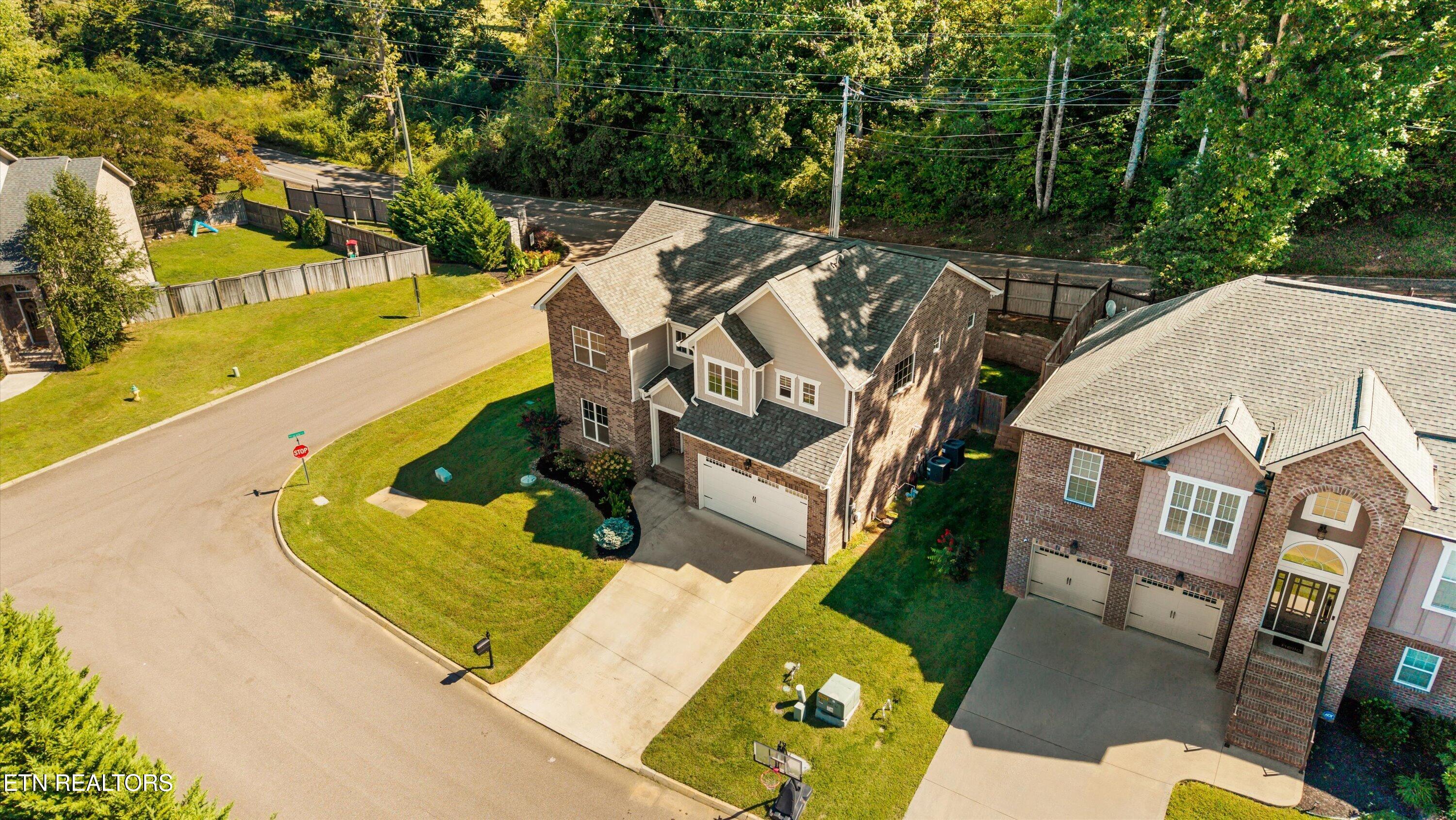 8504 Flowering Peach Lane Knoxville TN 37923
