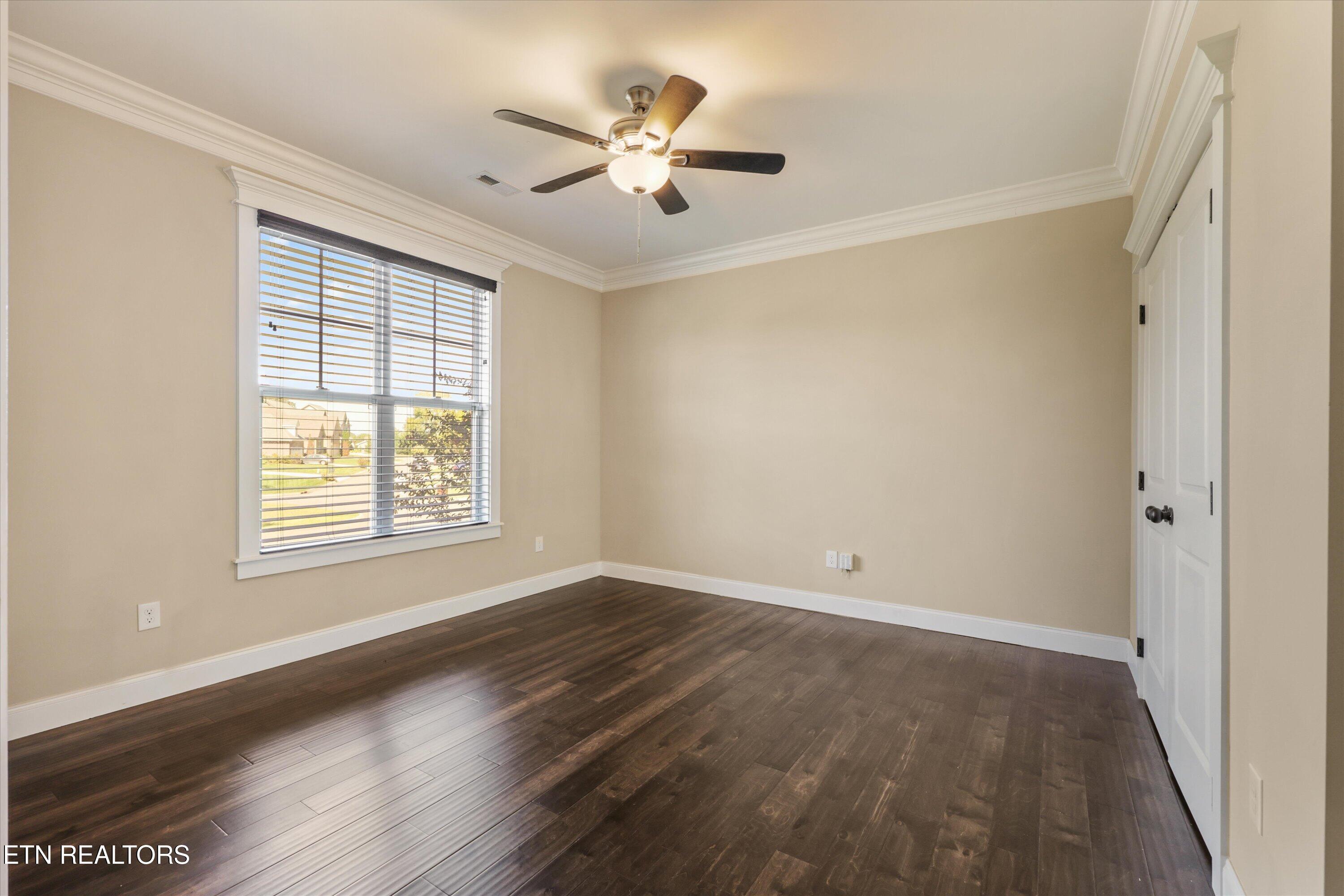 8504 Flowering Peach Lane Knoxville TN 37923