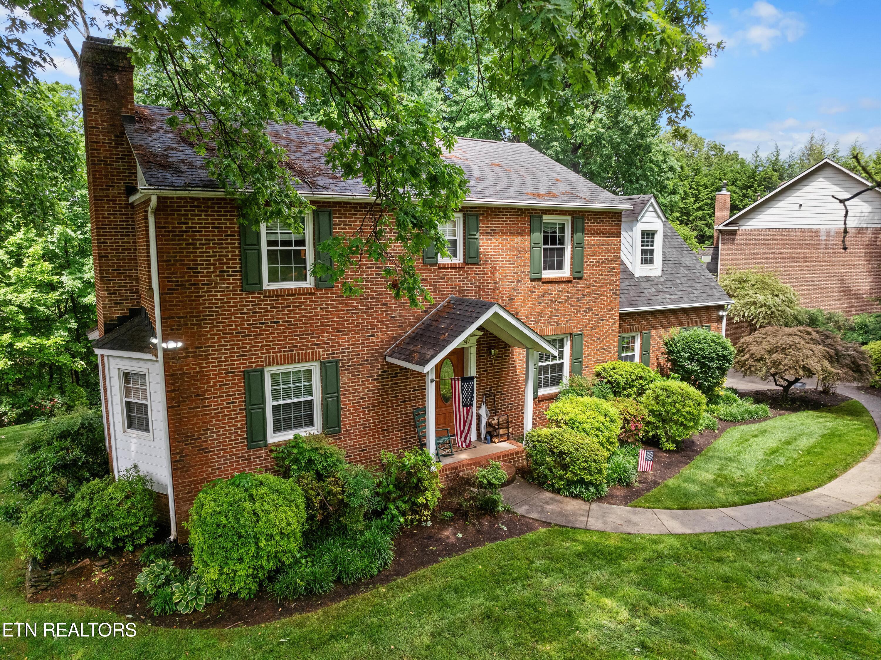 6925 Lark Lane Knoxville TN 37919