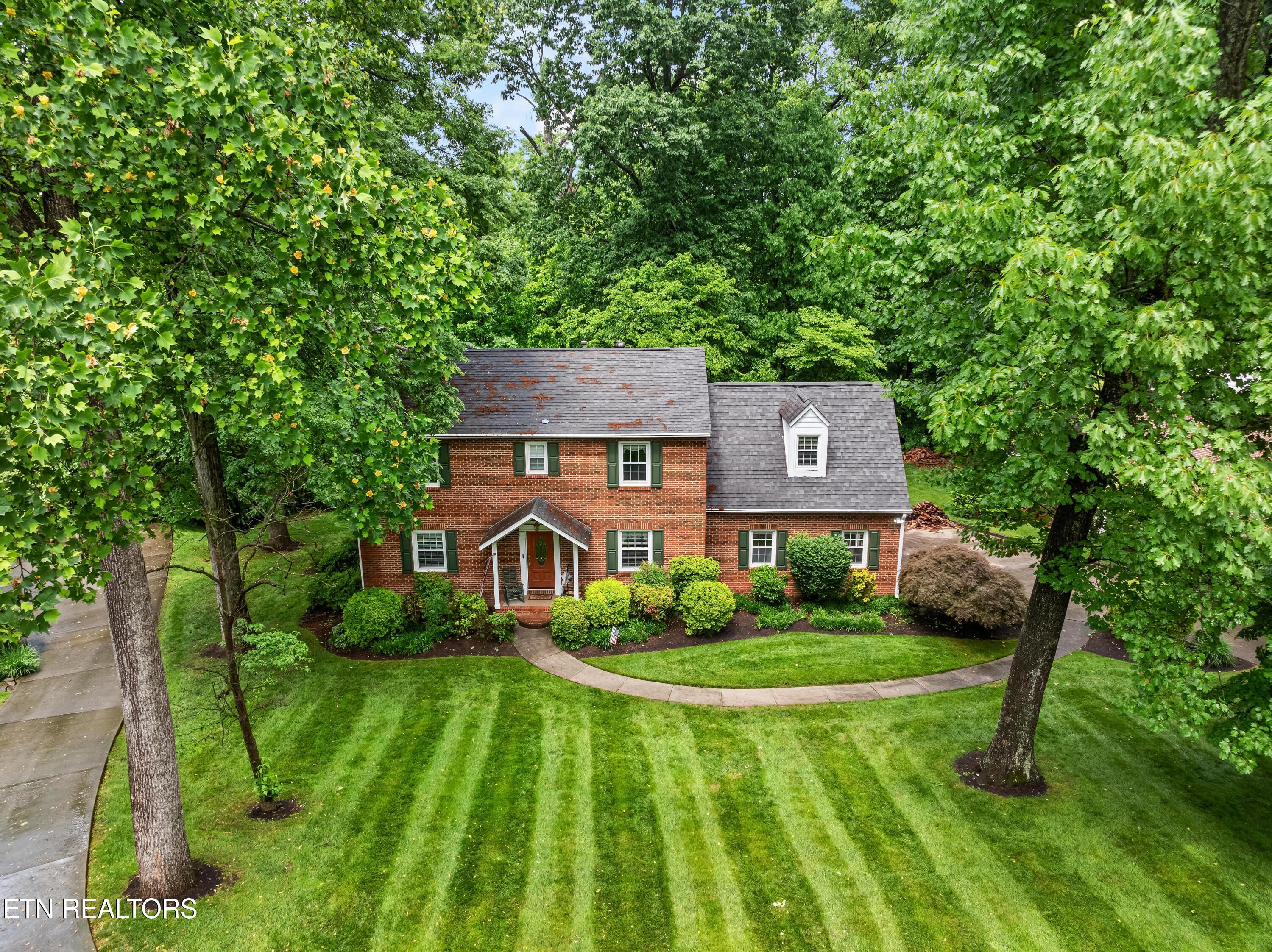 6925 Lark Lane Knoxville TN 37919