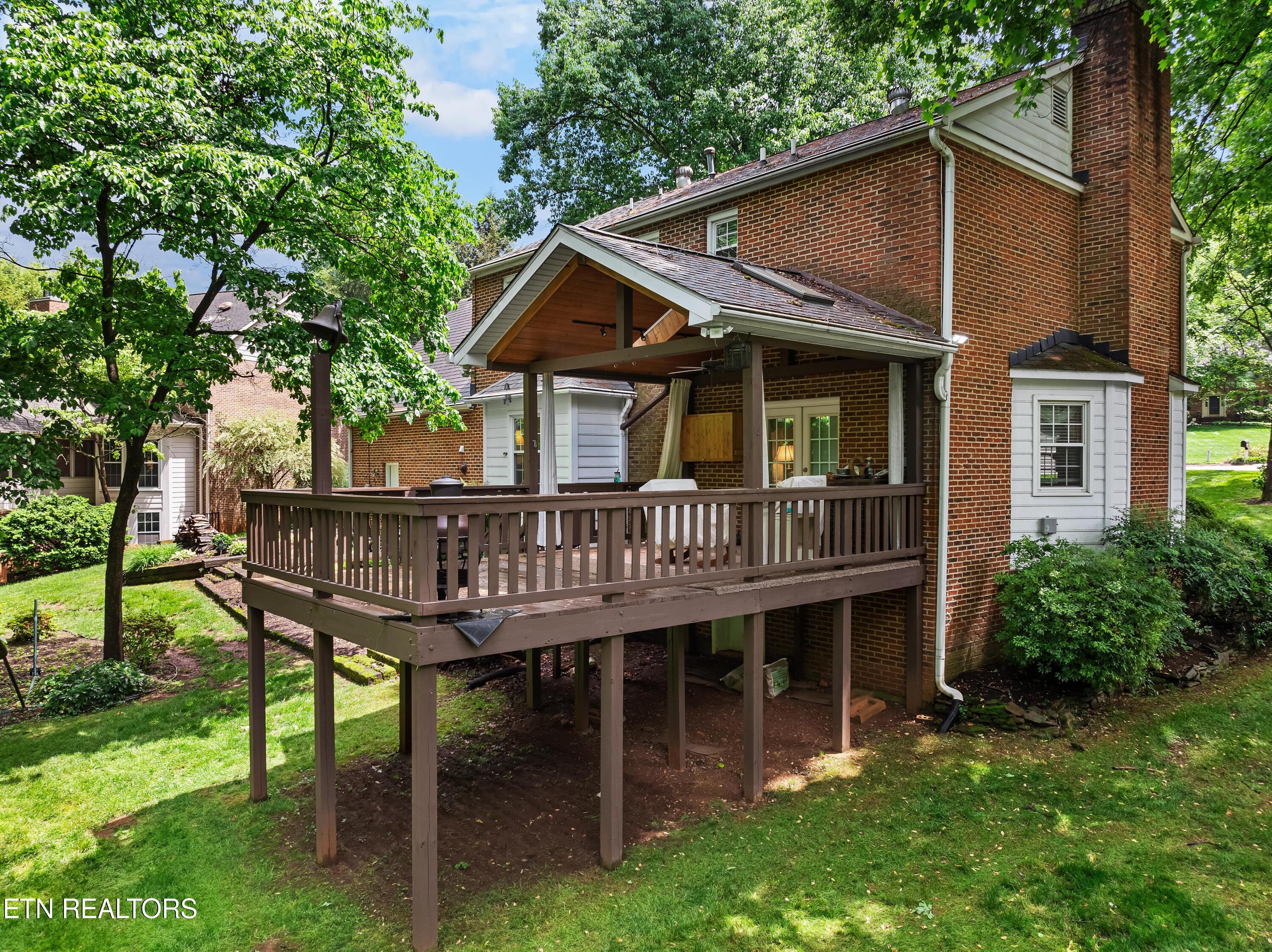 6925 Lark Lane Knoxville TN 37919