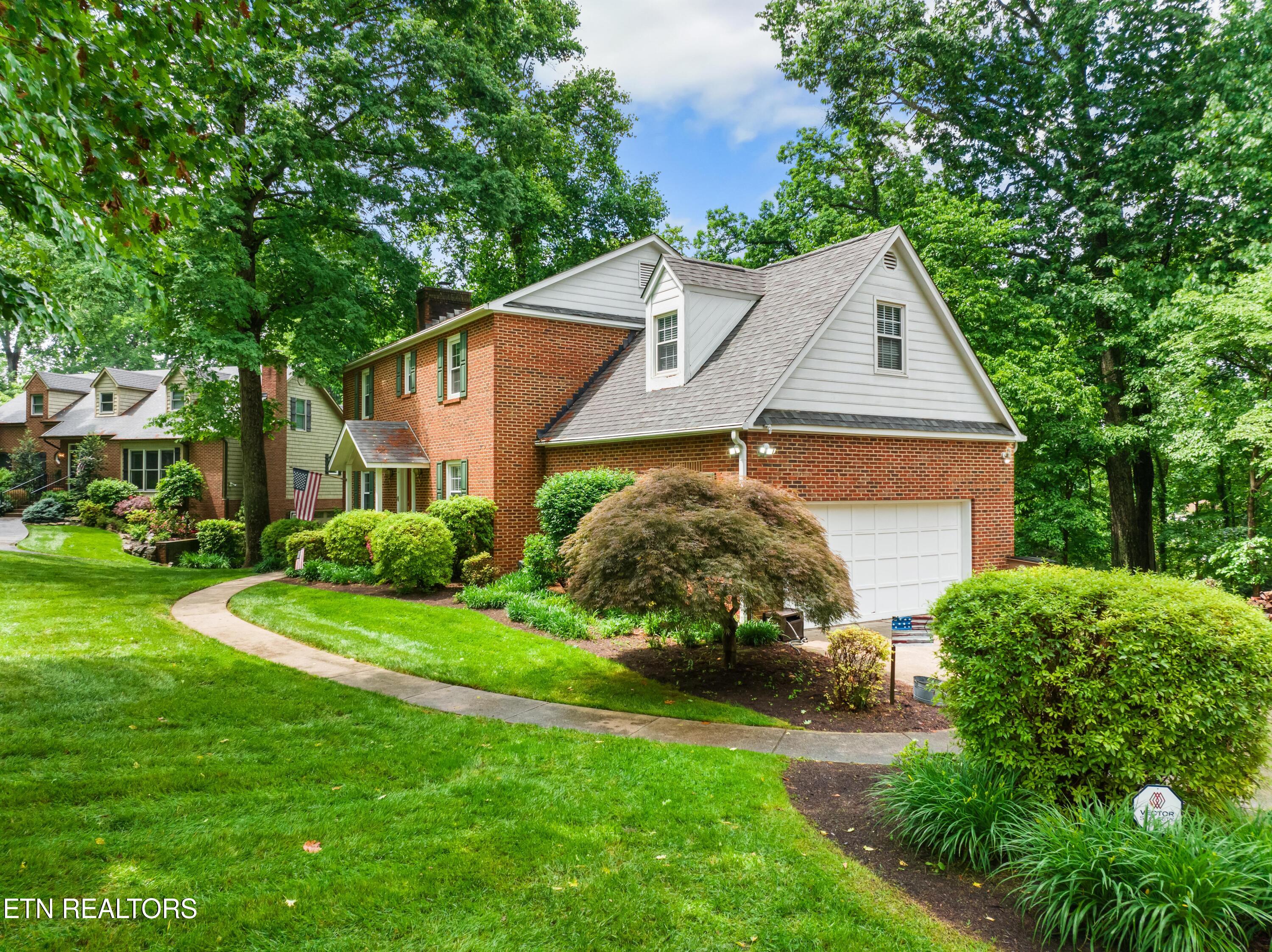 6925 Lark Lane Knoxville TN 37919