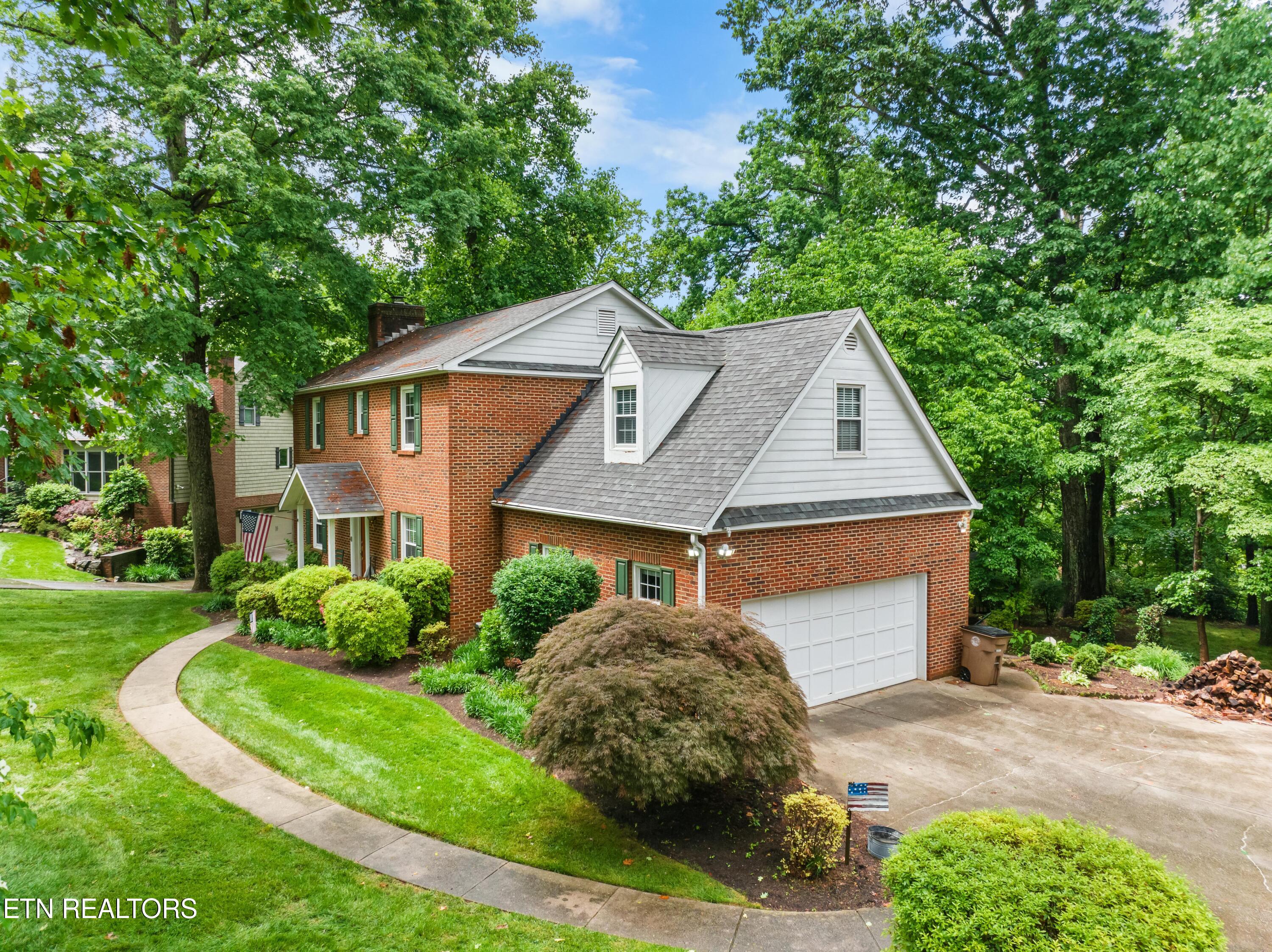 6925 Lark Lane Knoxville TN 37919