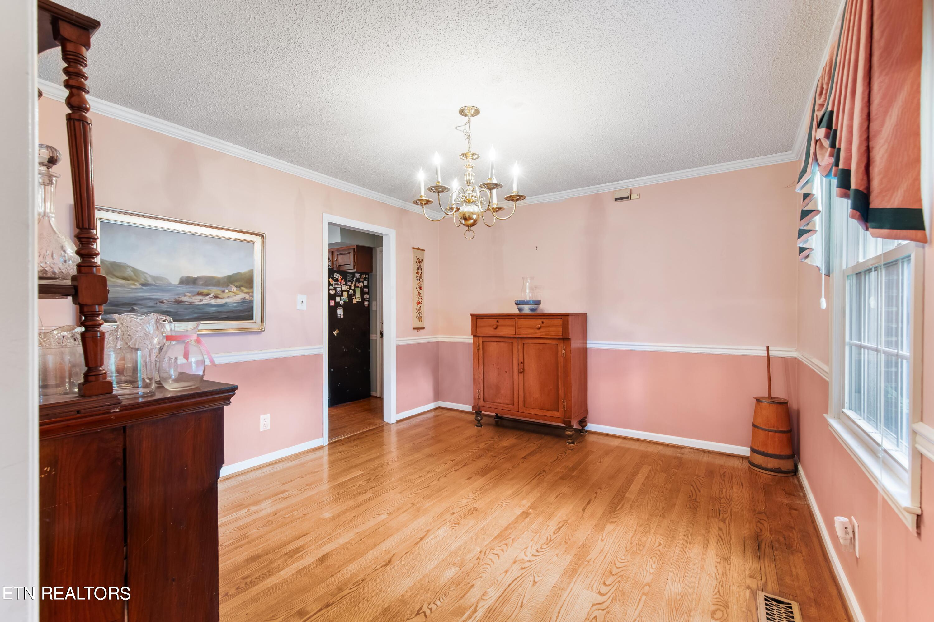 6925 Lark Lane Knoxville TN 37919