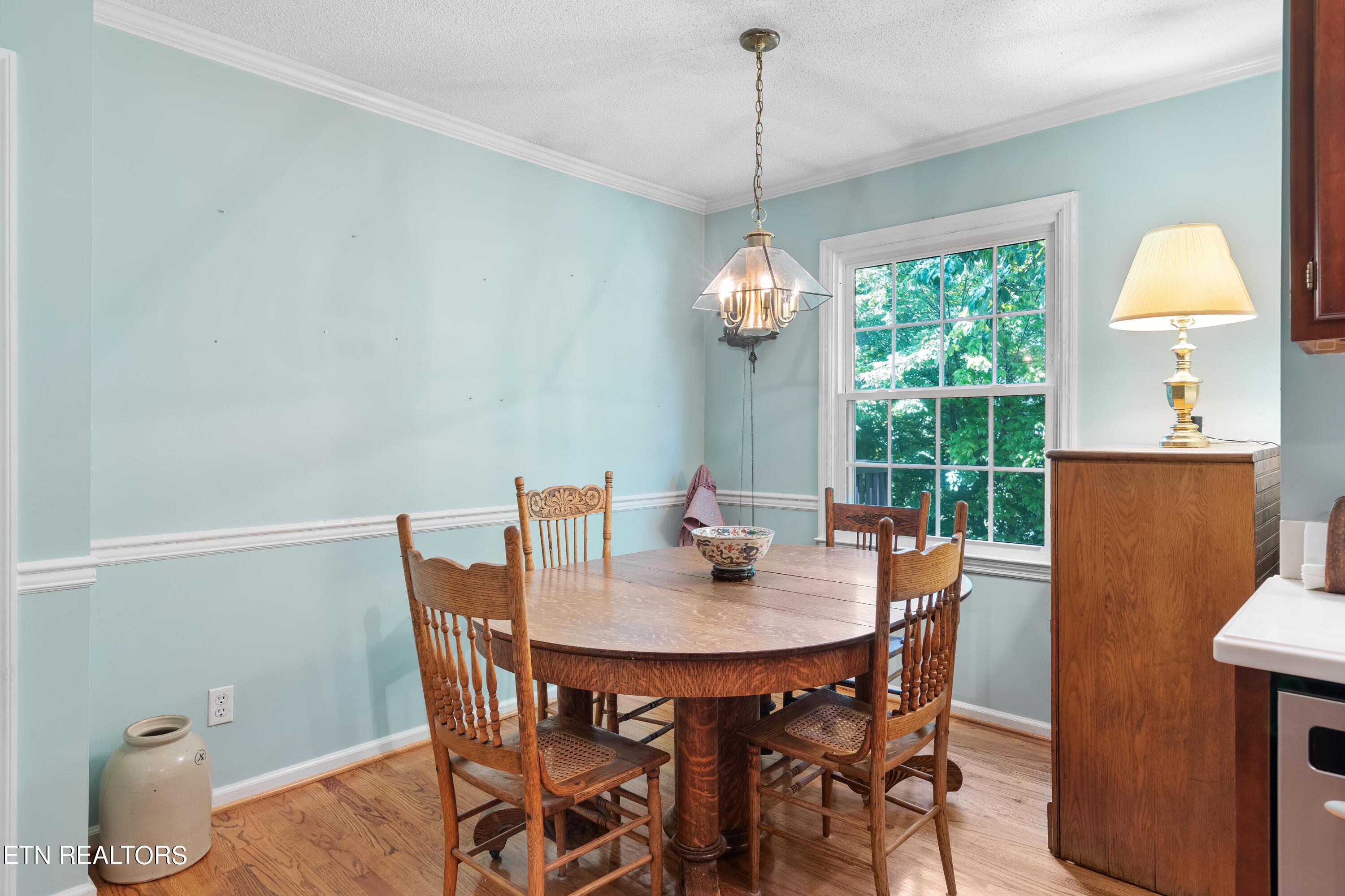 6925 Lark Lane Knoxville TN 37919
