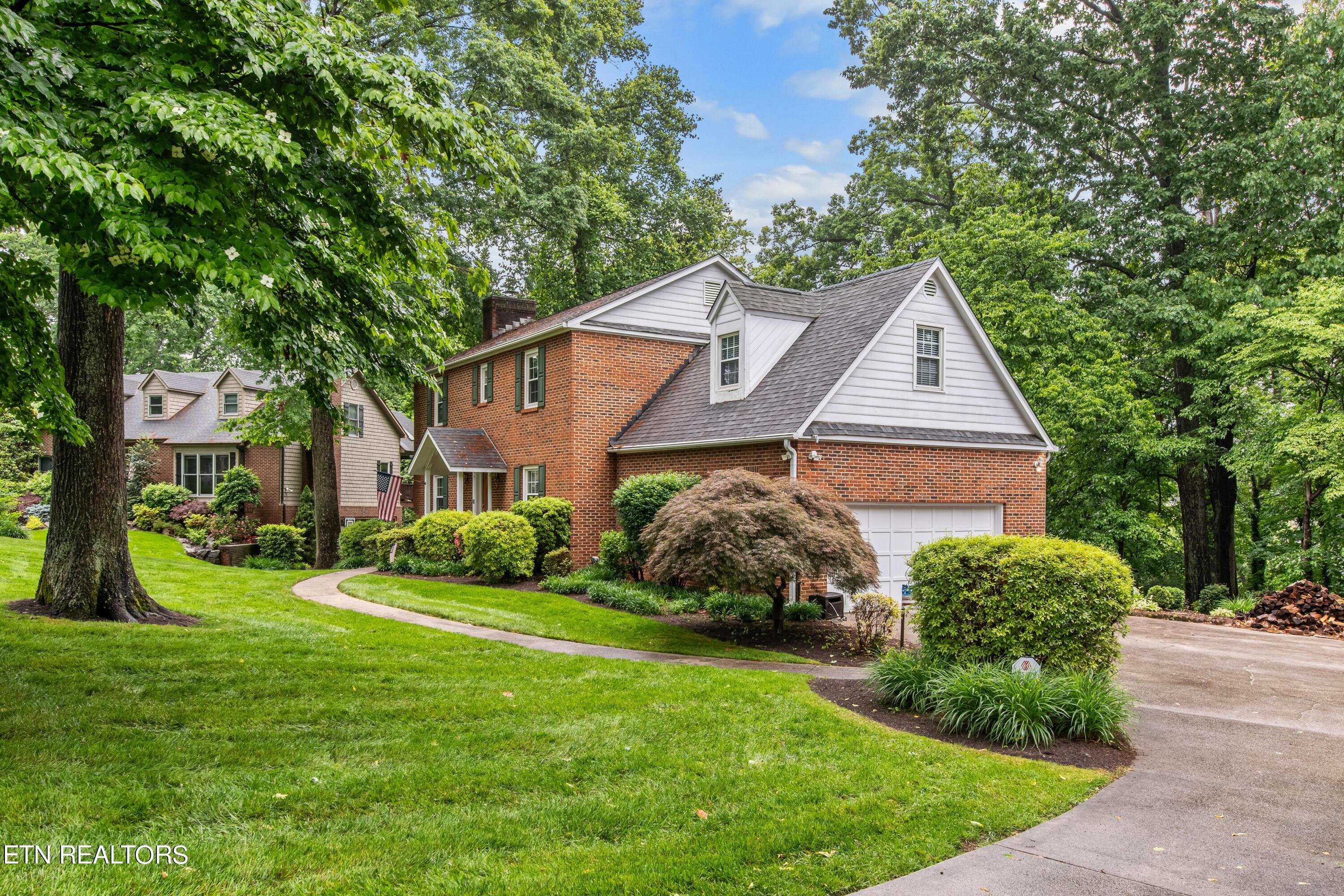 6925 Lark Lane Knoxville TN 37919