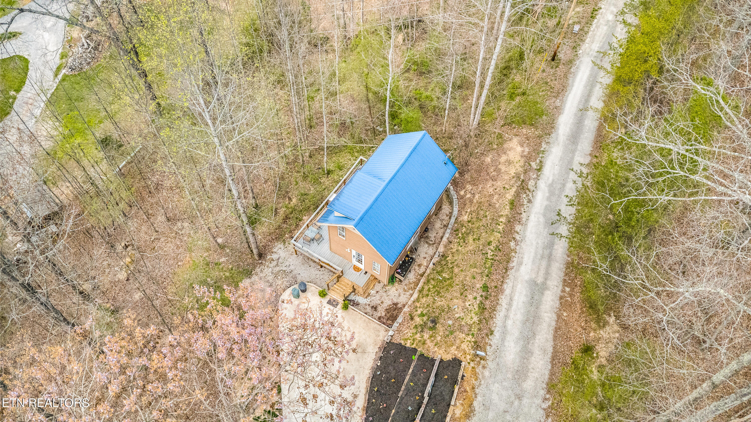 517 Easter Lane Lafollette TN 37766