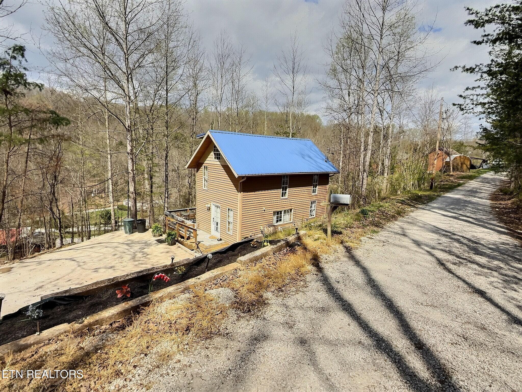 517 Easter Lane Lafollette TN 37766
