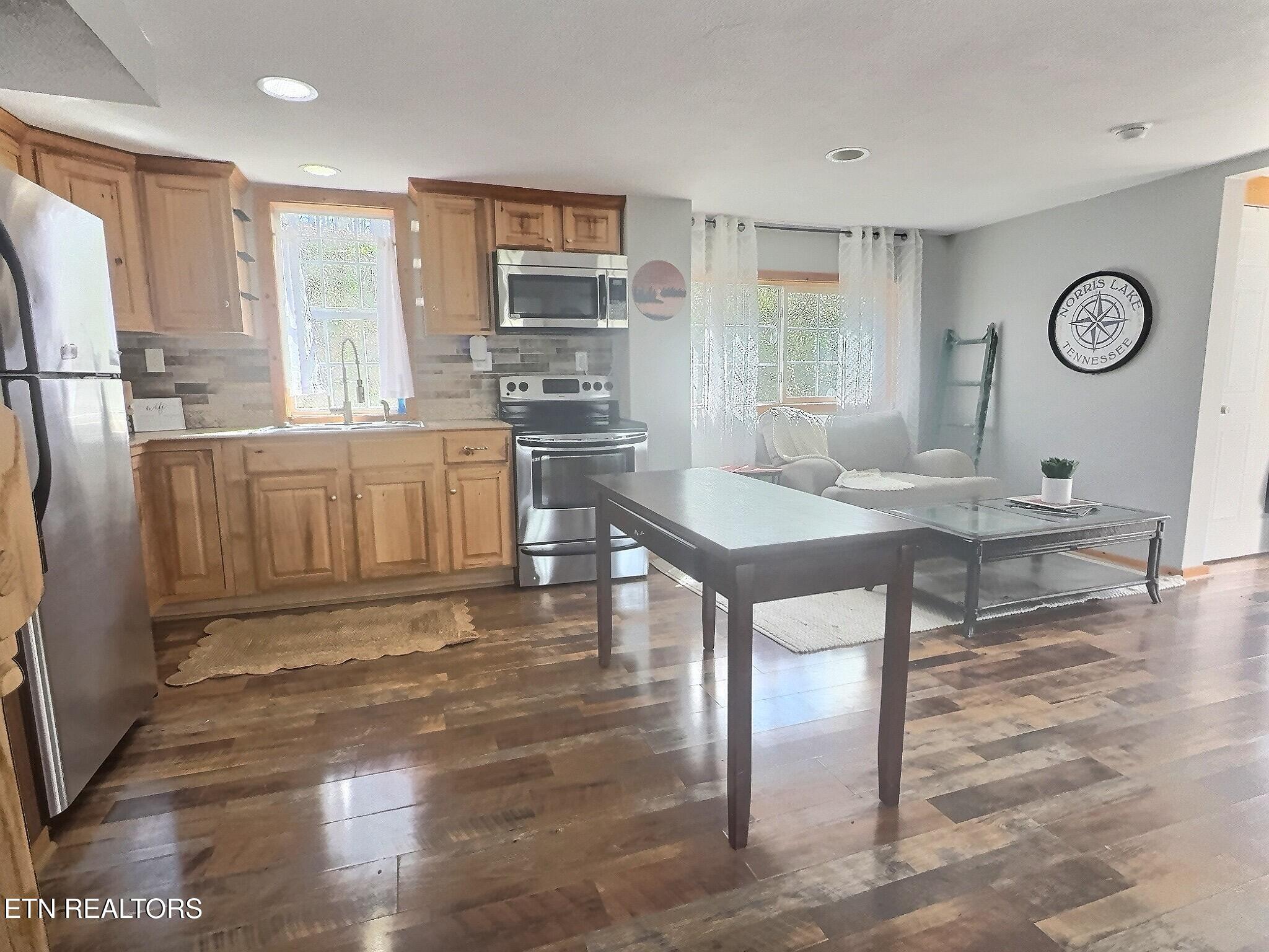517 Easter Lane Lafollette TN 37766