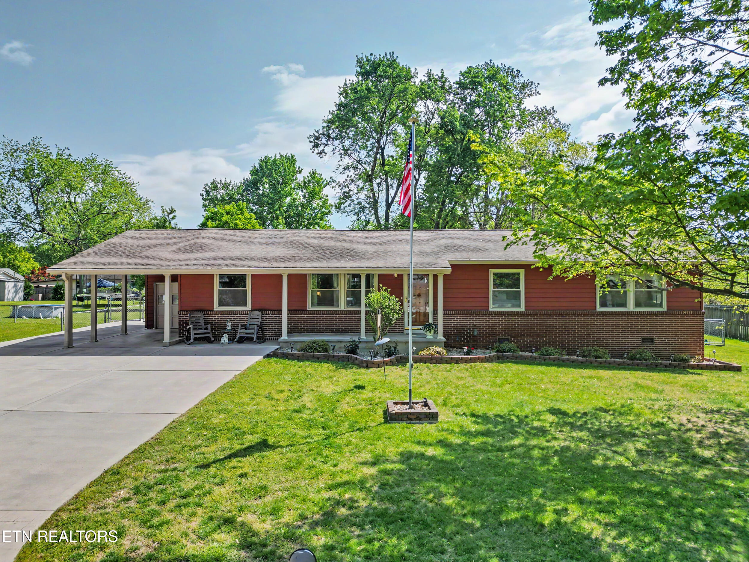 752 Cessna Road Knoxville TN 37919