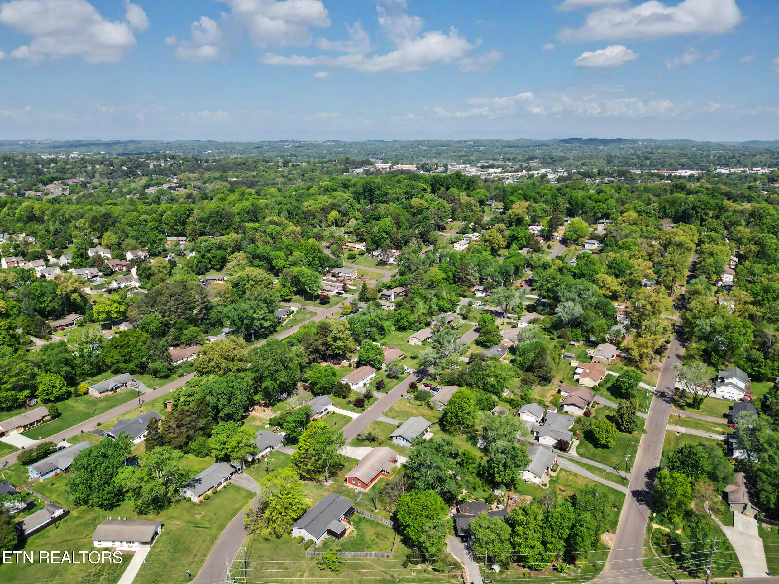 752 Cessna Road Knoxville TN 37919