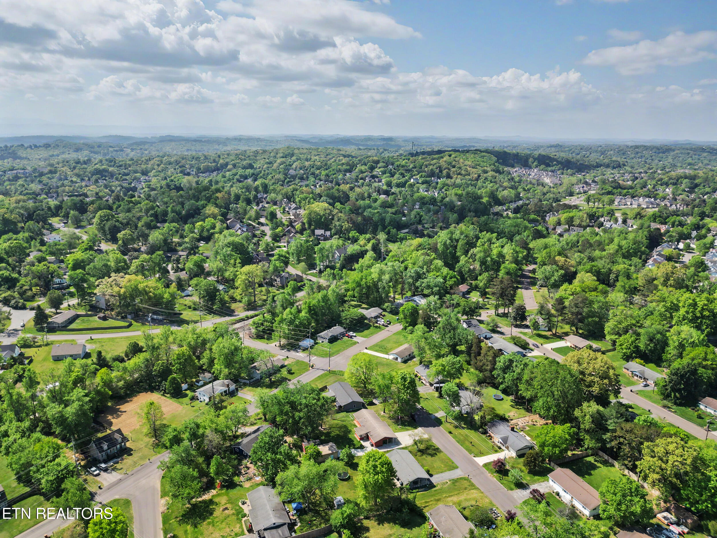 752 Cessna Road Knoxville TN 37919