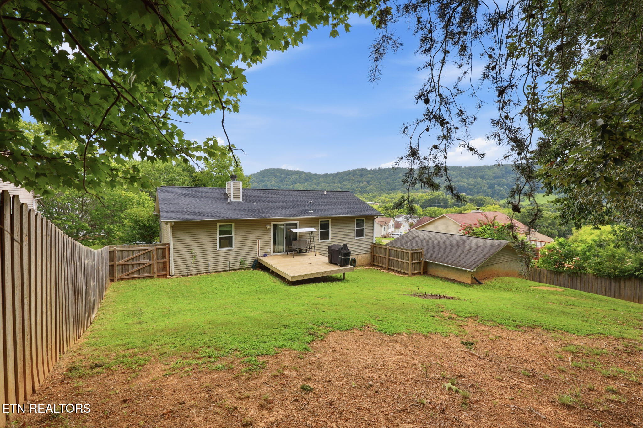 7463 Twin Brooks Boulevard Knoxville TN 37918