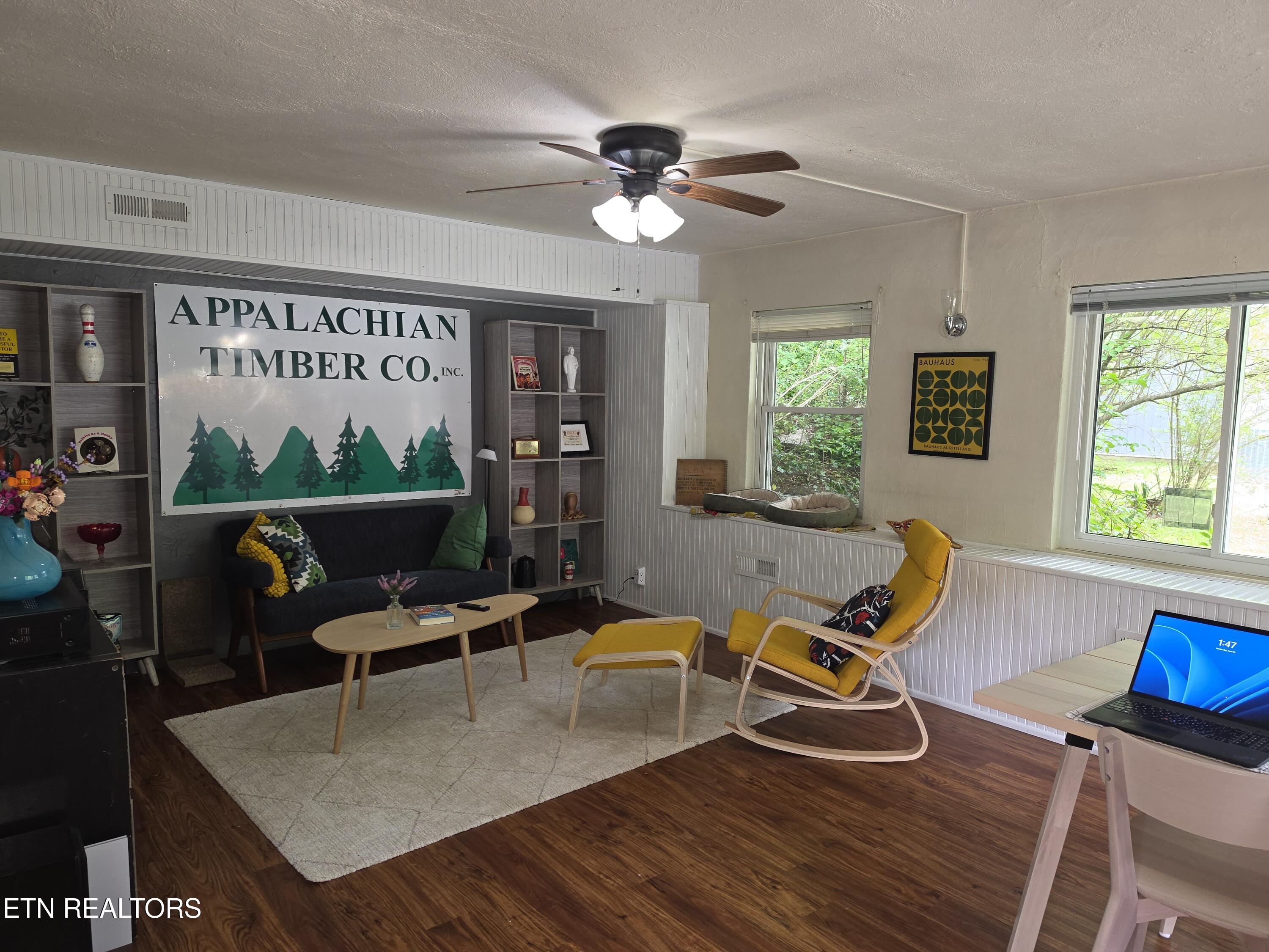327 Colwyn Avenue Cumberland Gap TN 37724