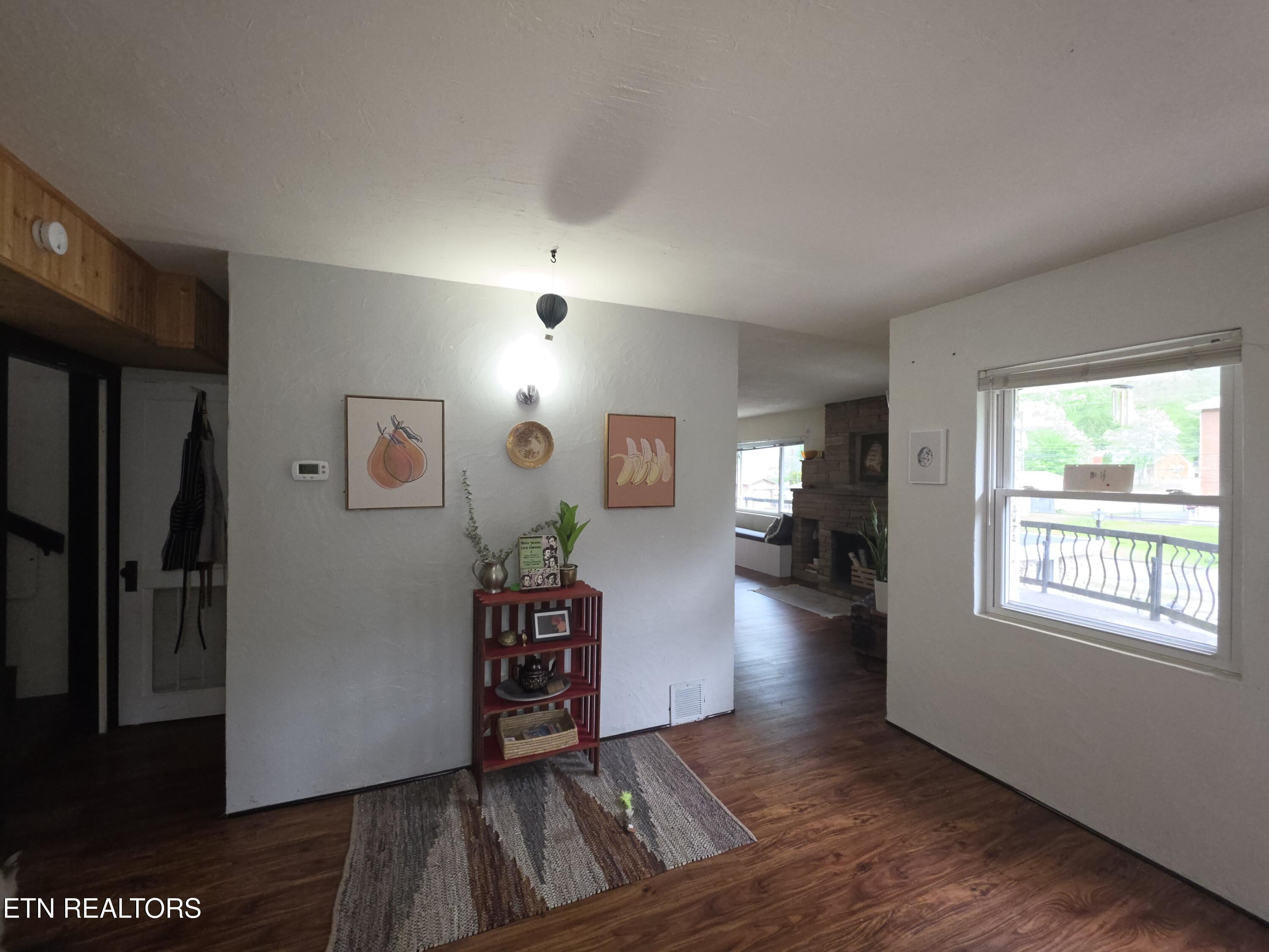 327 Colwyn Avenue Cumberland Gap TN 37724