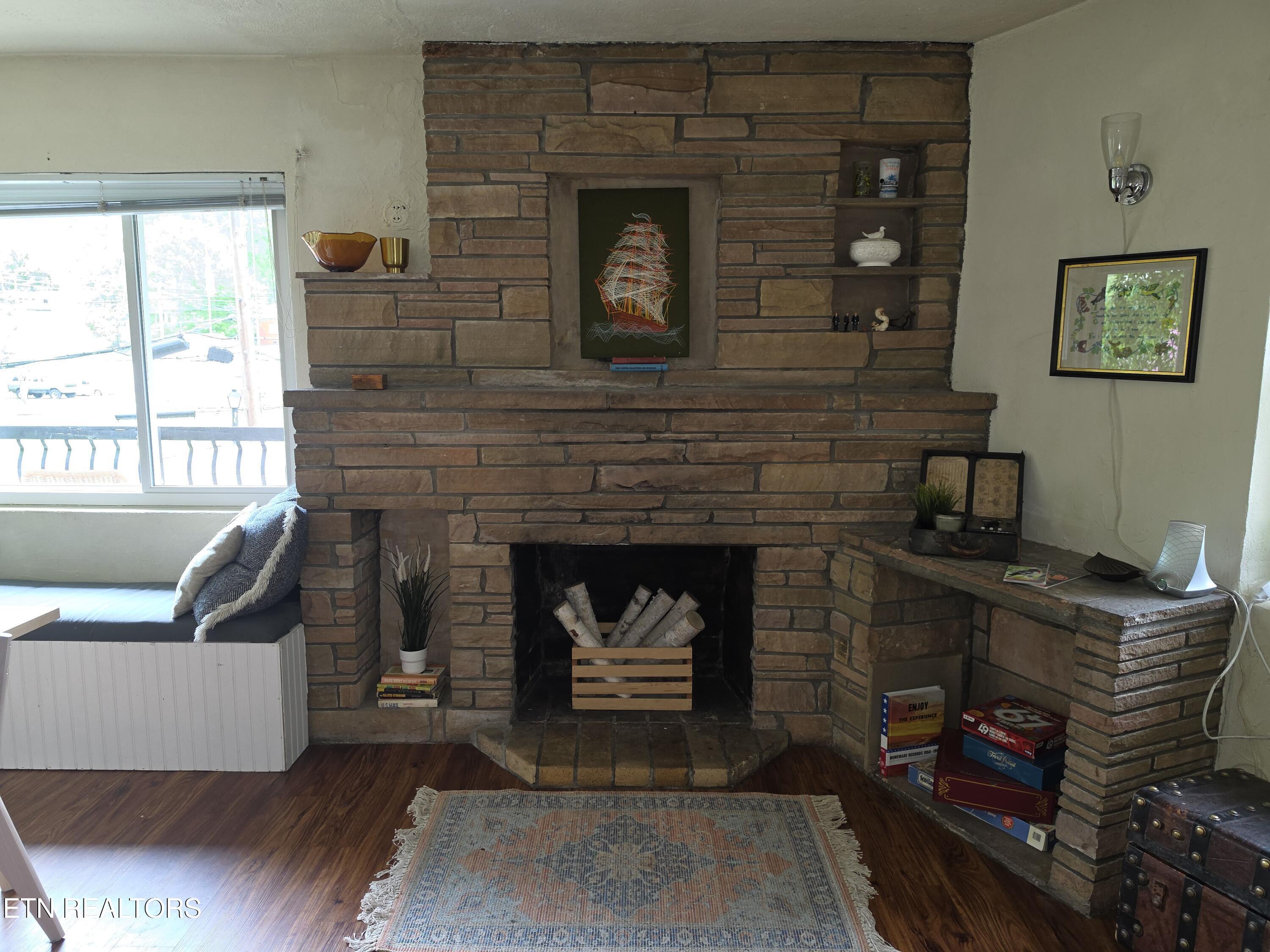 327 Colwyn Avenue Cumberland Gap TN 37724