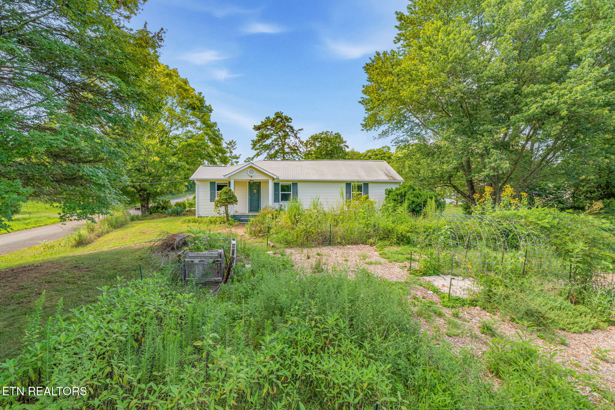 231 Wright Road Oliver Springs TN 37840