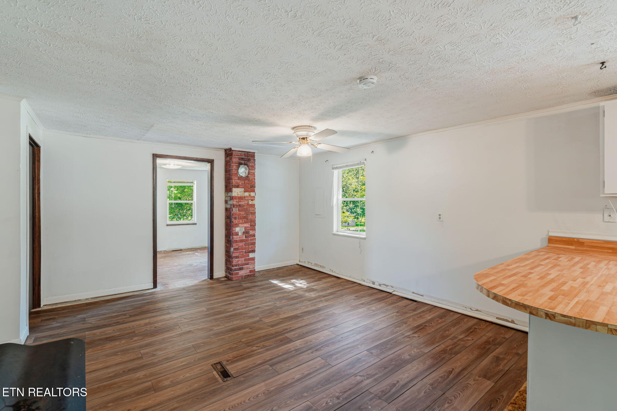 231 Wright Road Oliver Springs TN 37840