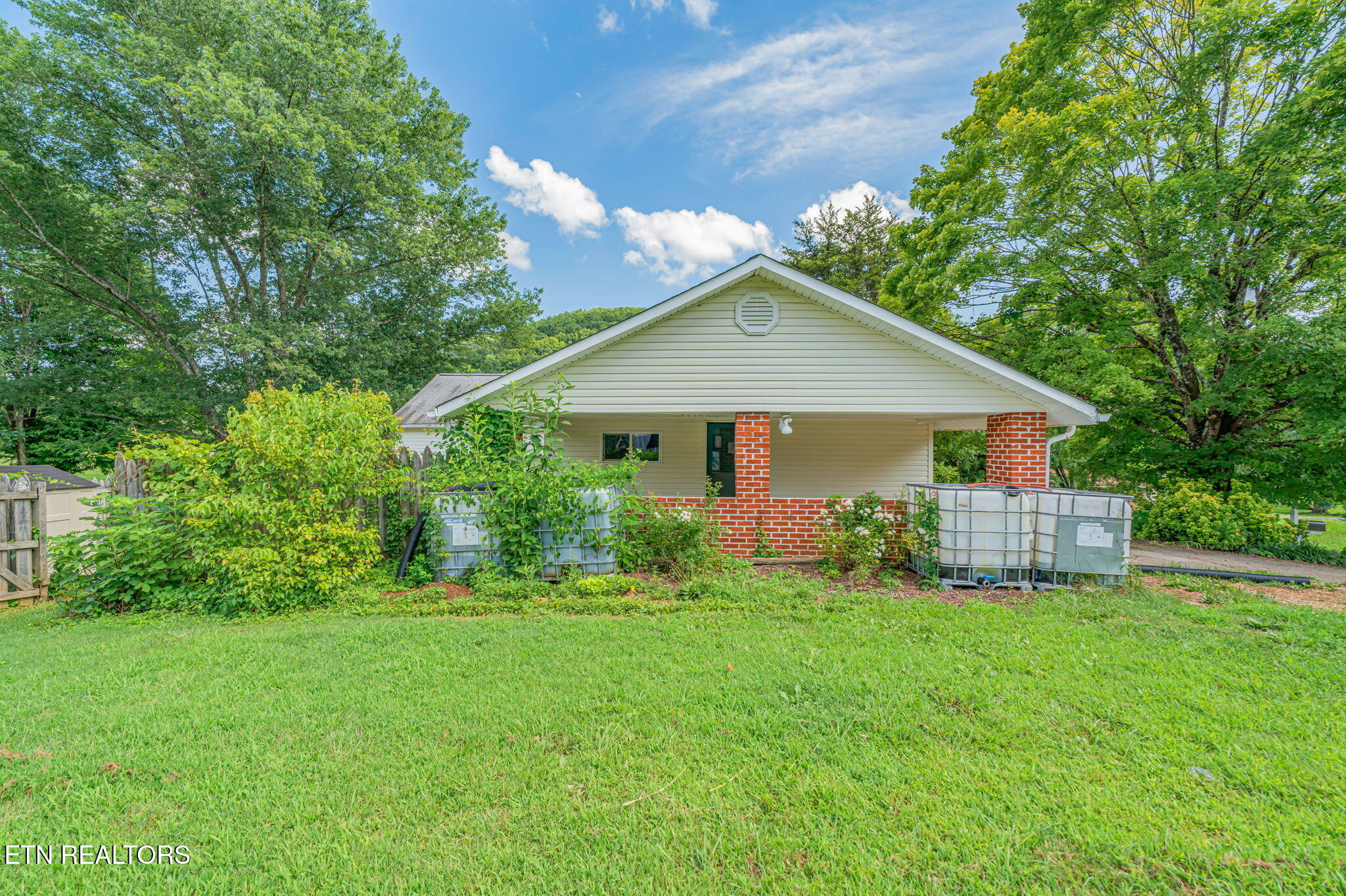 231 Wright Road Oliver Springs TN 37840