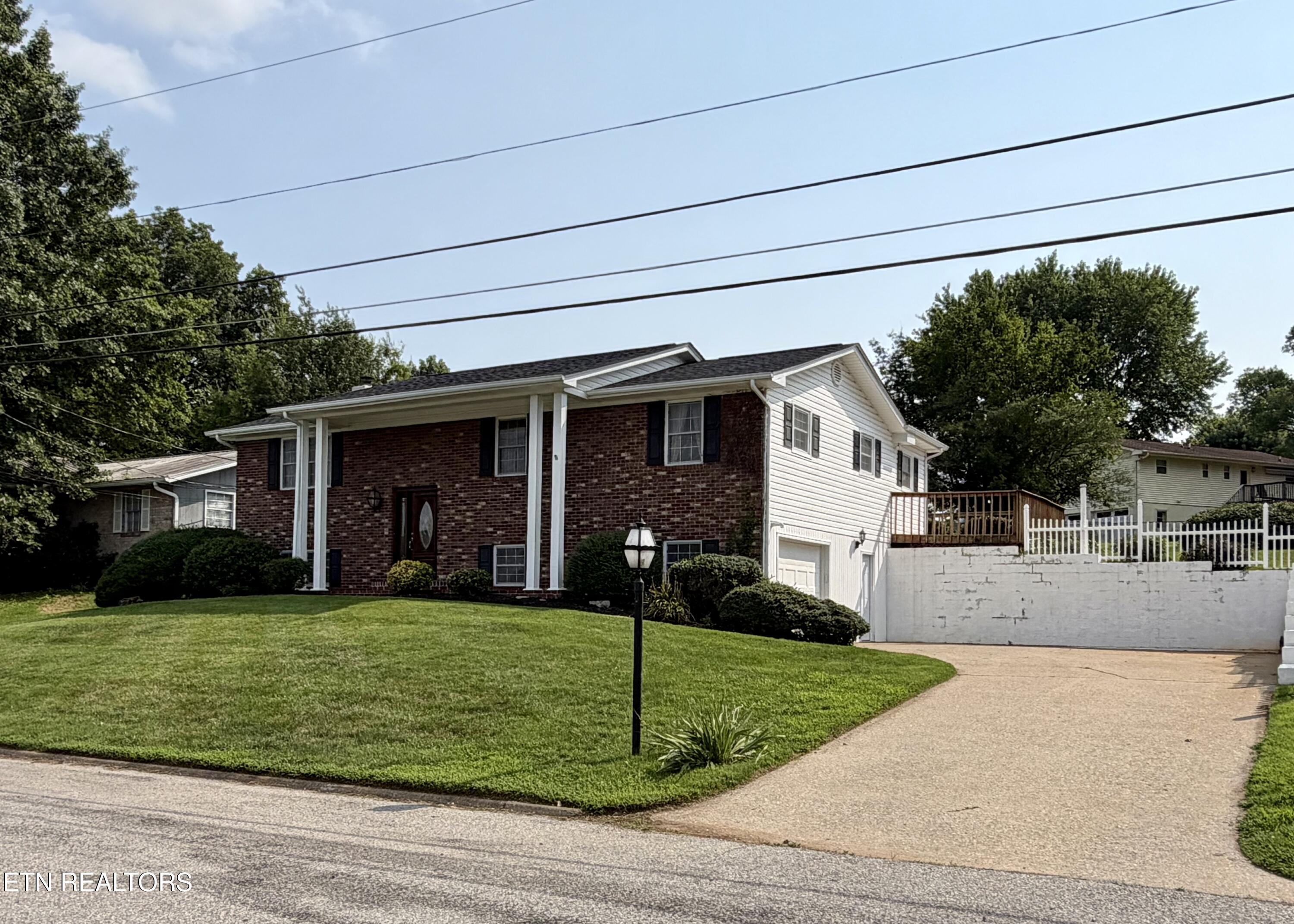 7715 Windsong Road Powell TN 37849