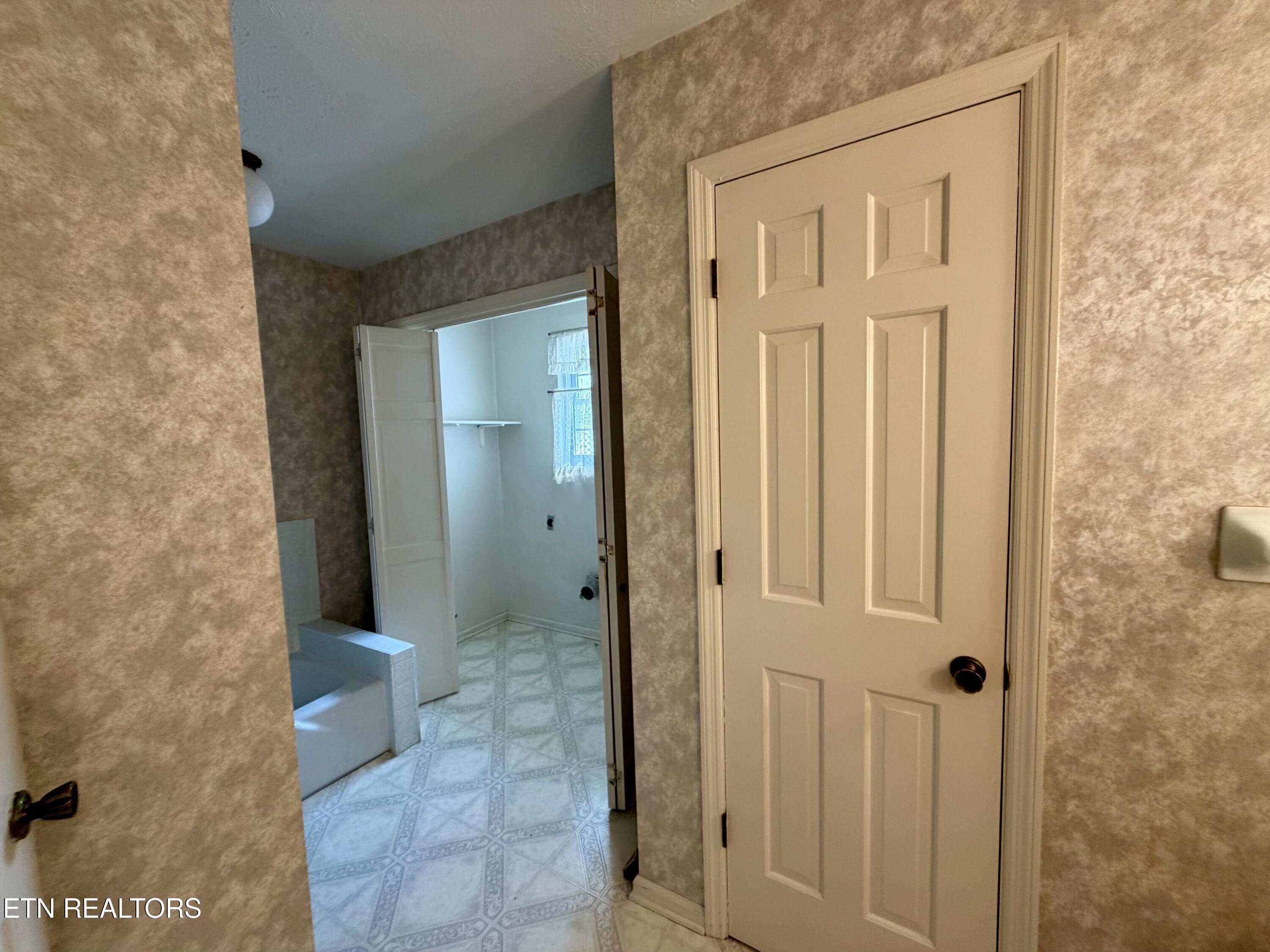 7715 Windsong Road Powell TN 37849