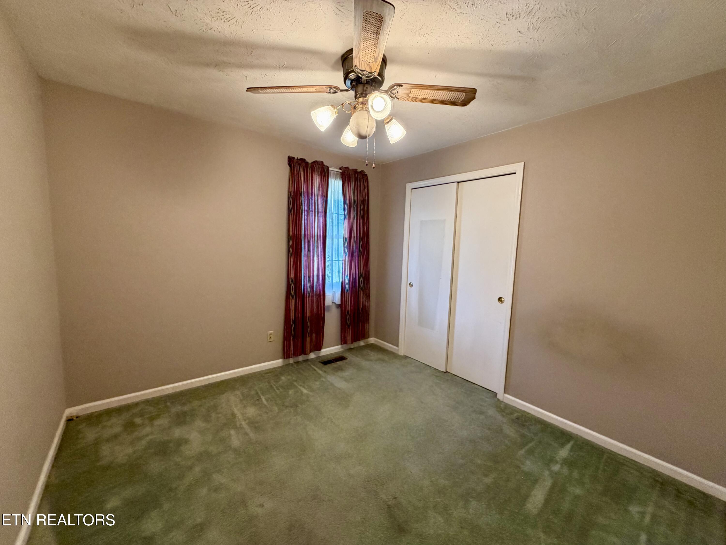 7715 Windsong Road Powell TN 37849