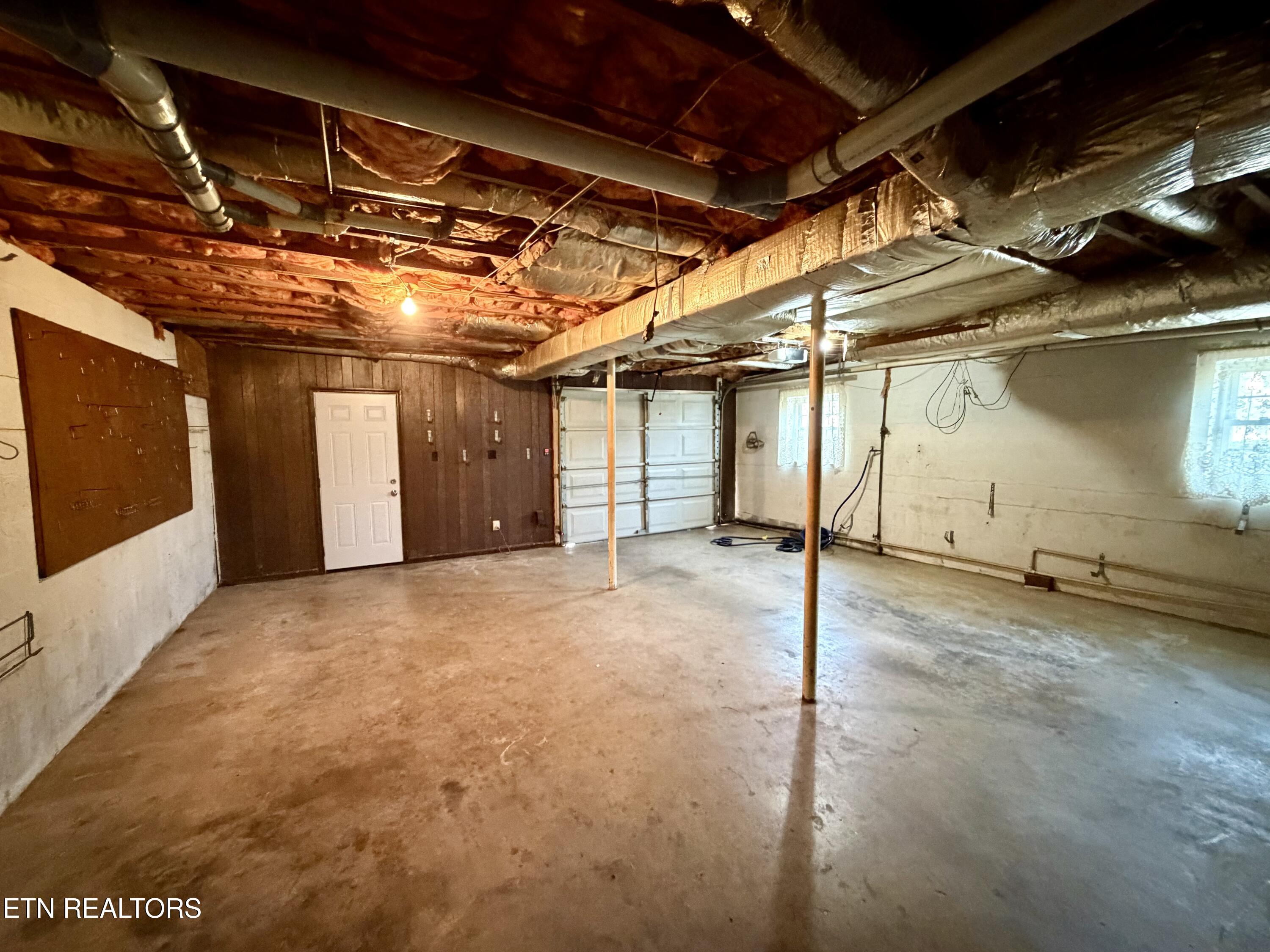 7715 Windsong Road Powell TN 37849