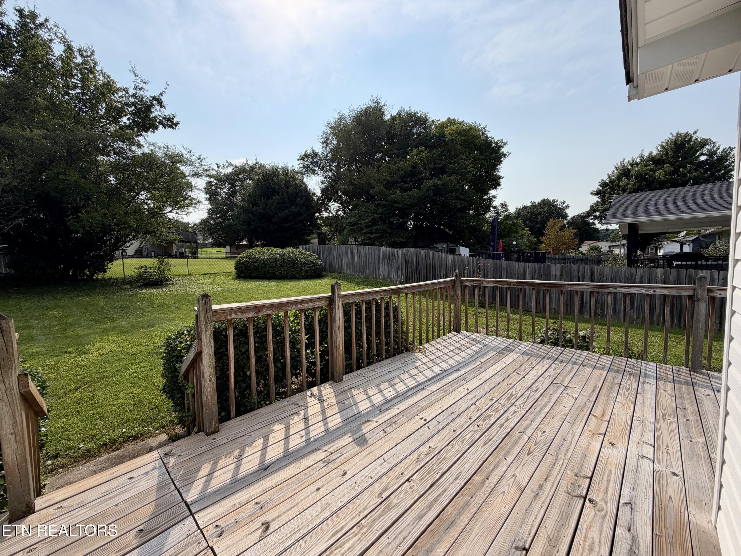 7715 Windsong Road Powell TN 37849