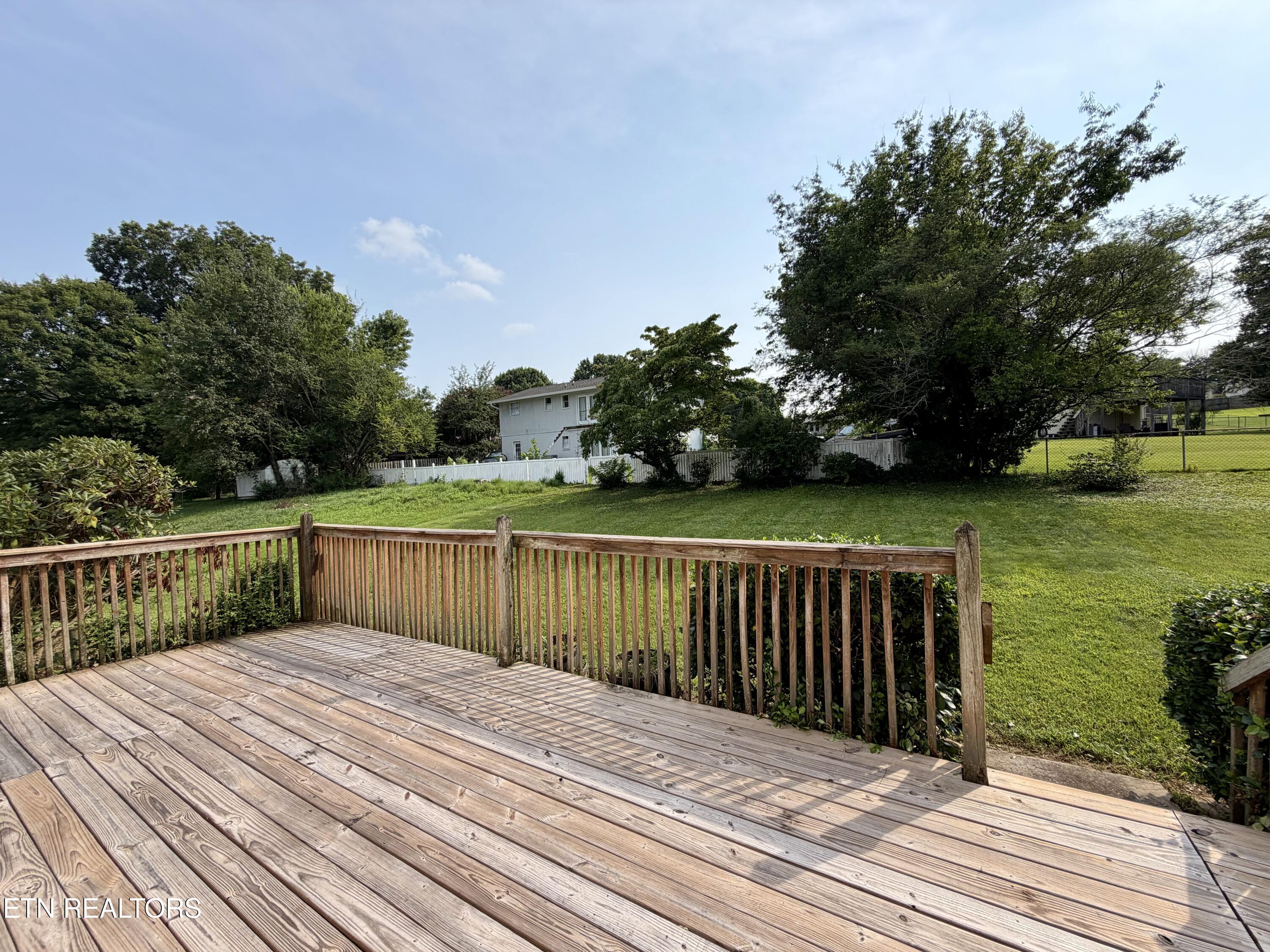 7715 Windsong Road Powell TN 37849