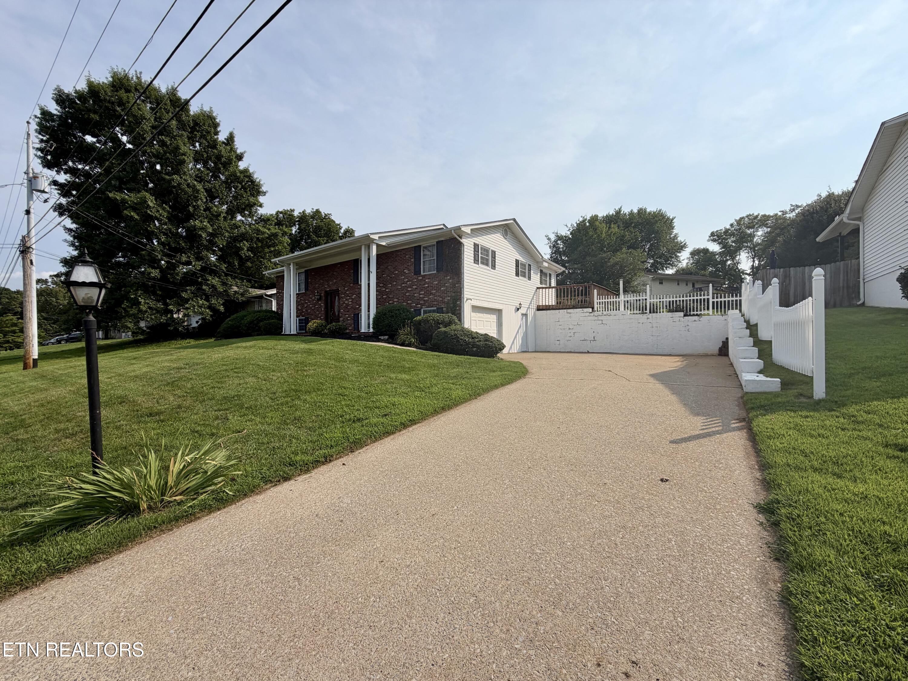 7715 Windsong Road Powell TN 37849