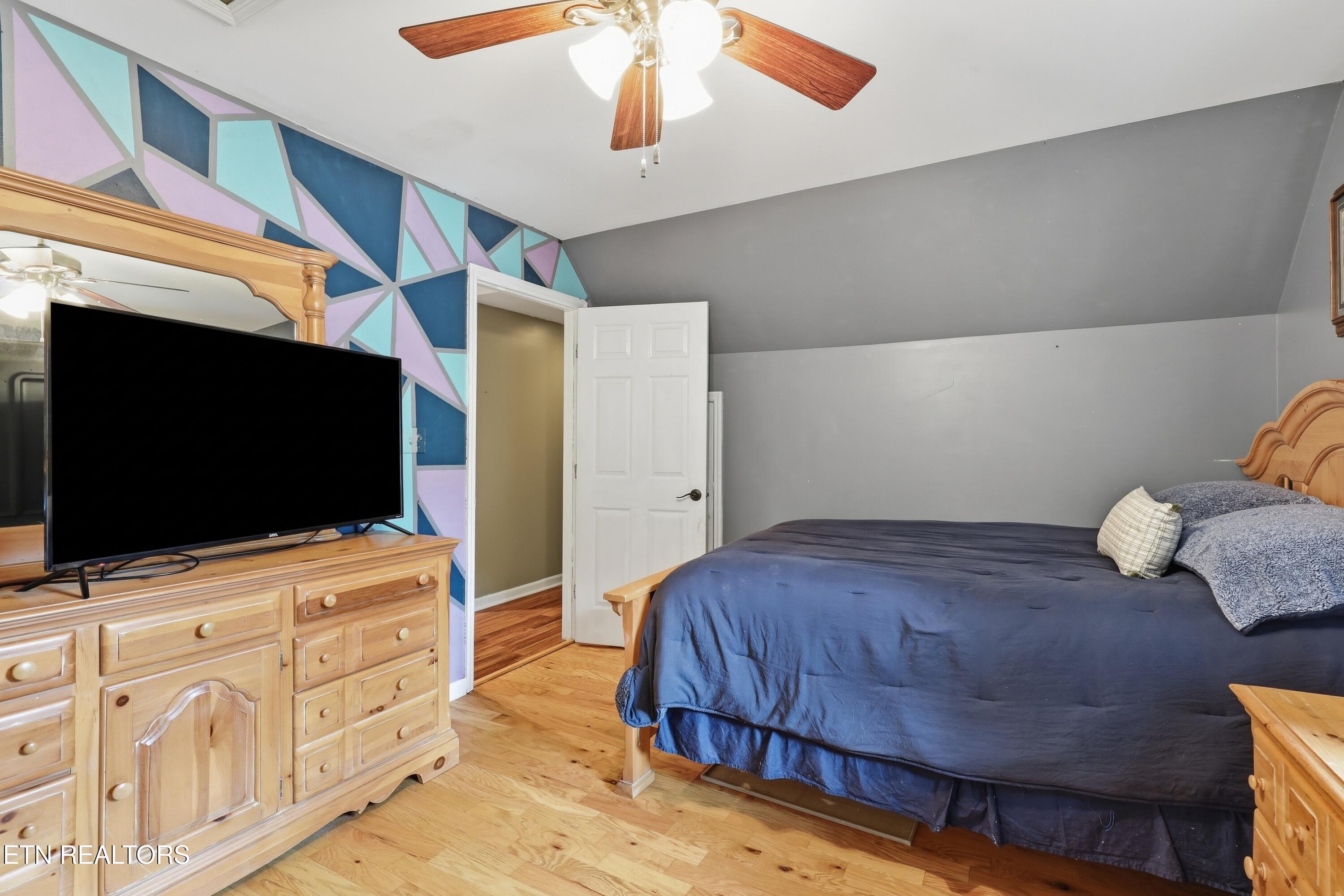 1305 Mark Joseph Lane Knoxville TN 37931