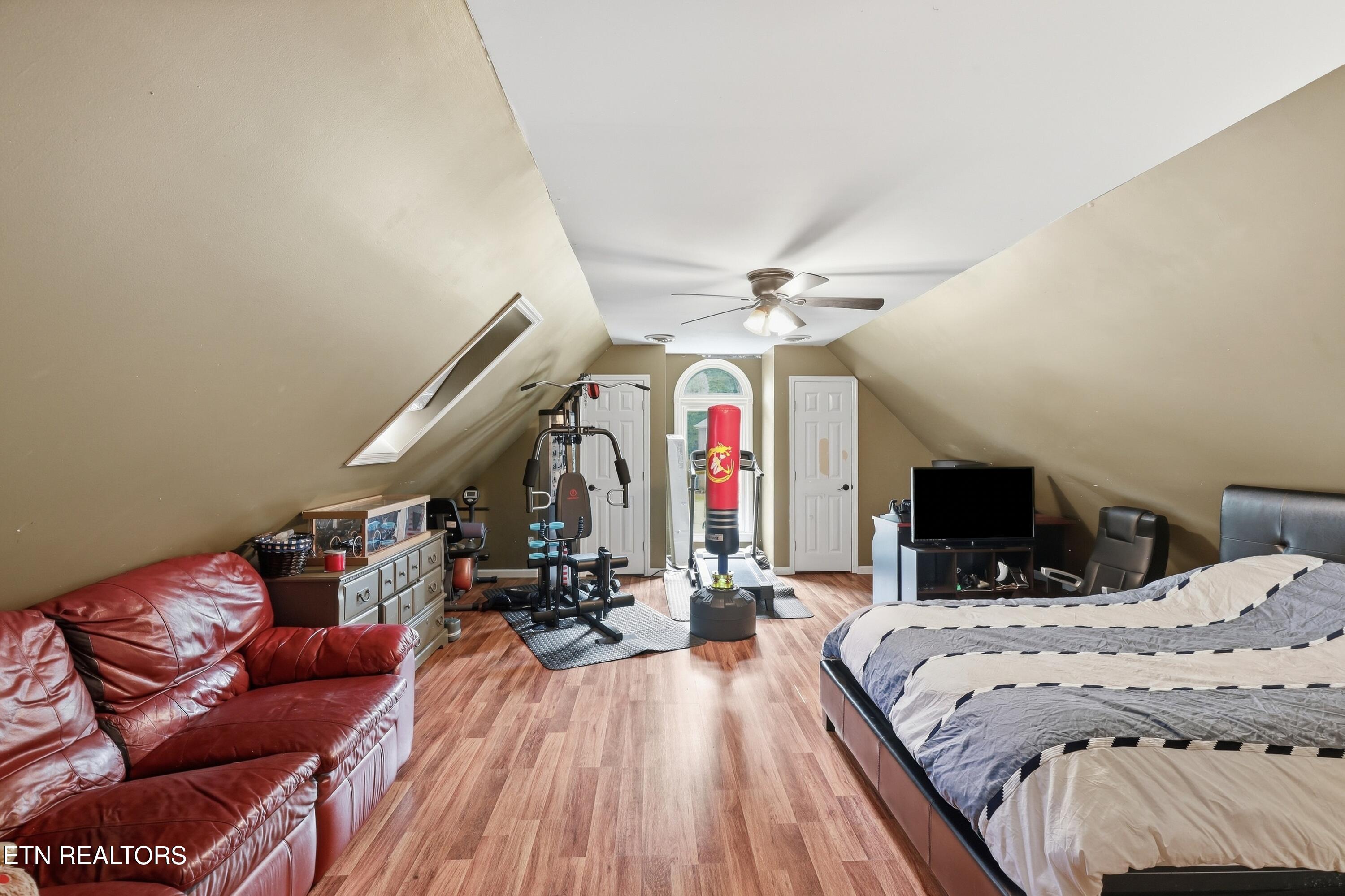 1305 Mark Joseph Lane Knoxville TN 37931