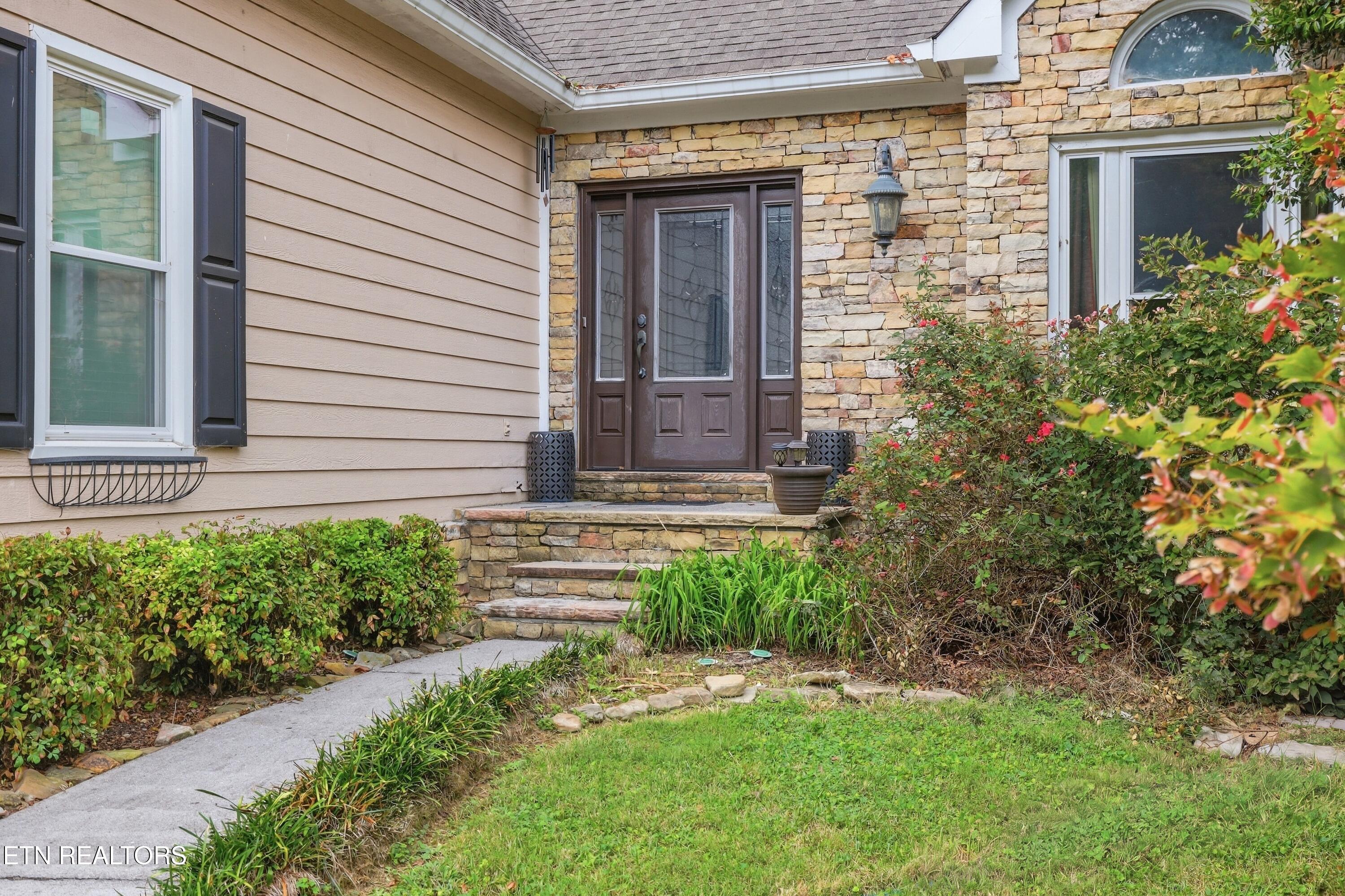 1305 Mark Joseph Lane Knoxville TN 37931