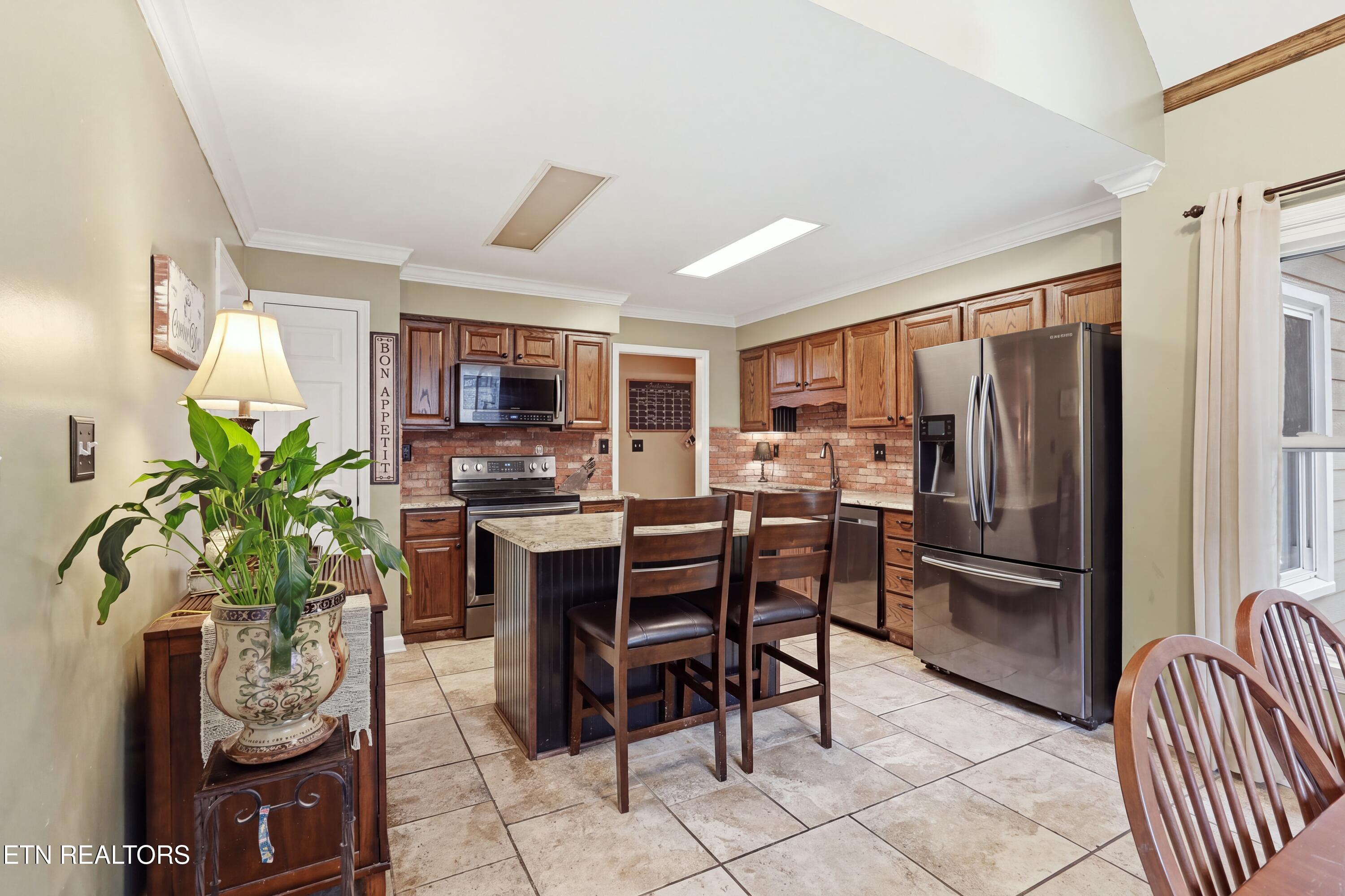 1305 Mark Joseph Lane Knoxville TN 37931