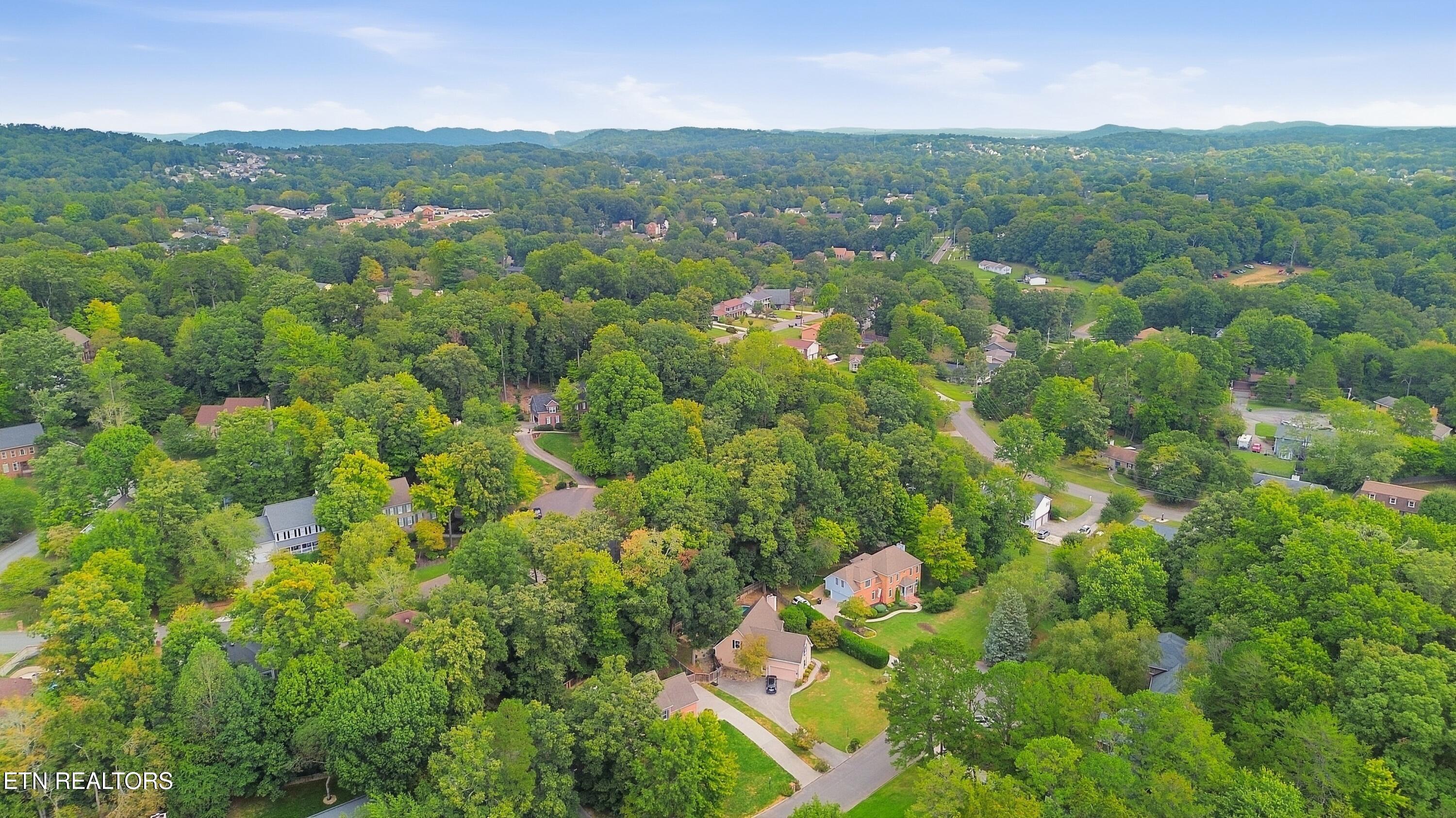 1305 Mark Joseph Lane Knoxville TN 37931
