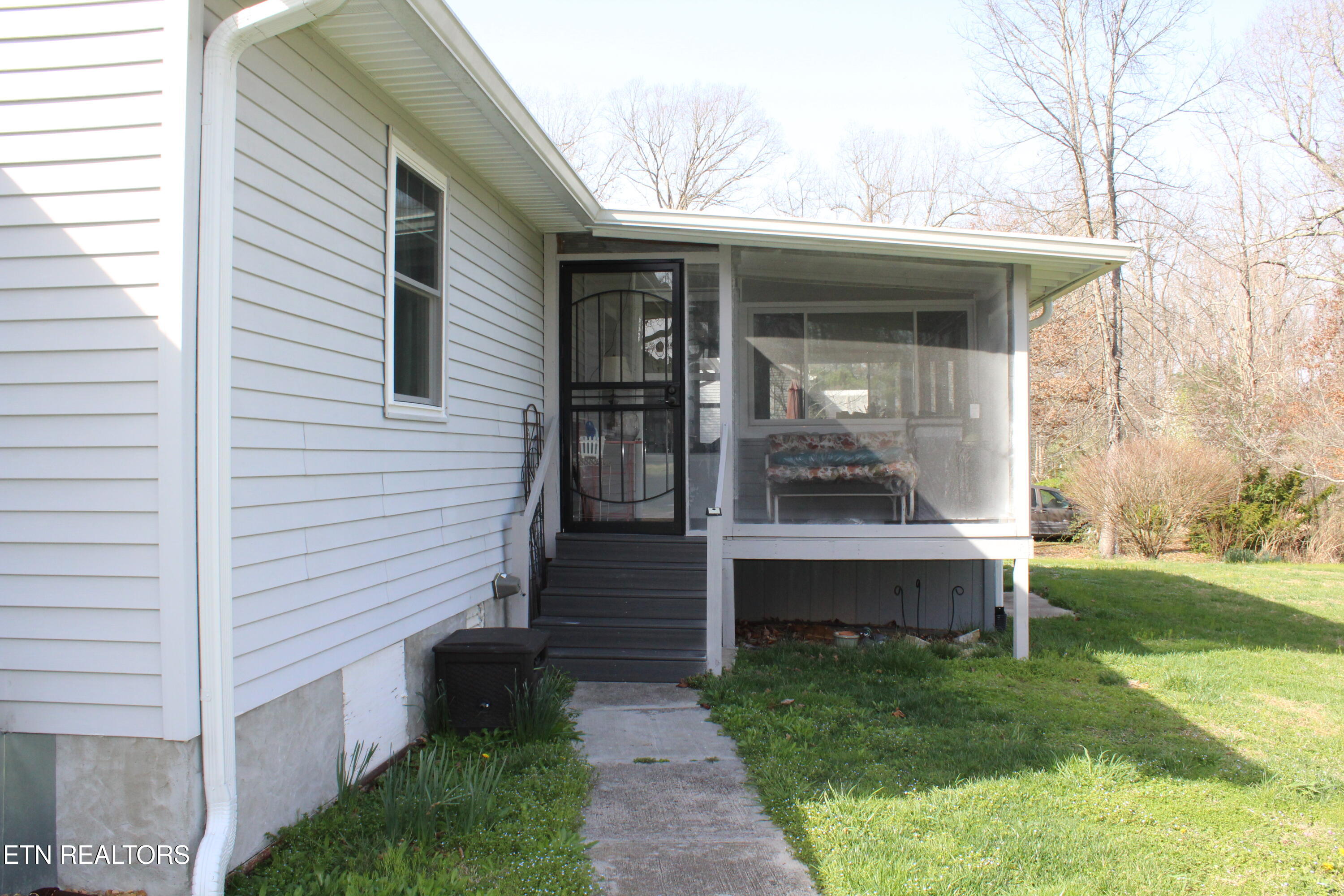 128 Scott Creek Road Crossville TN 38571