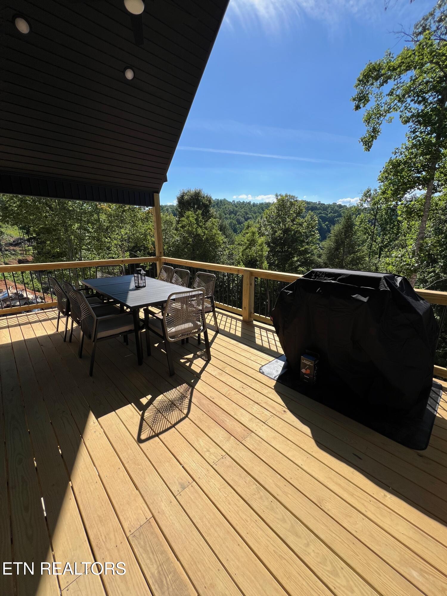 245 Pool Road Lafollette TN 37766