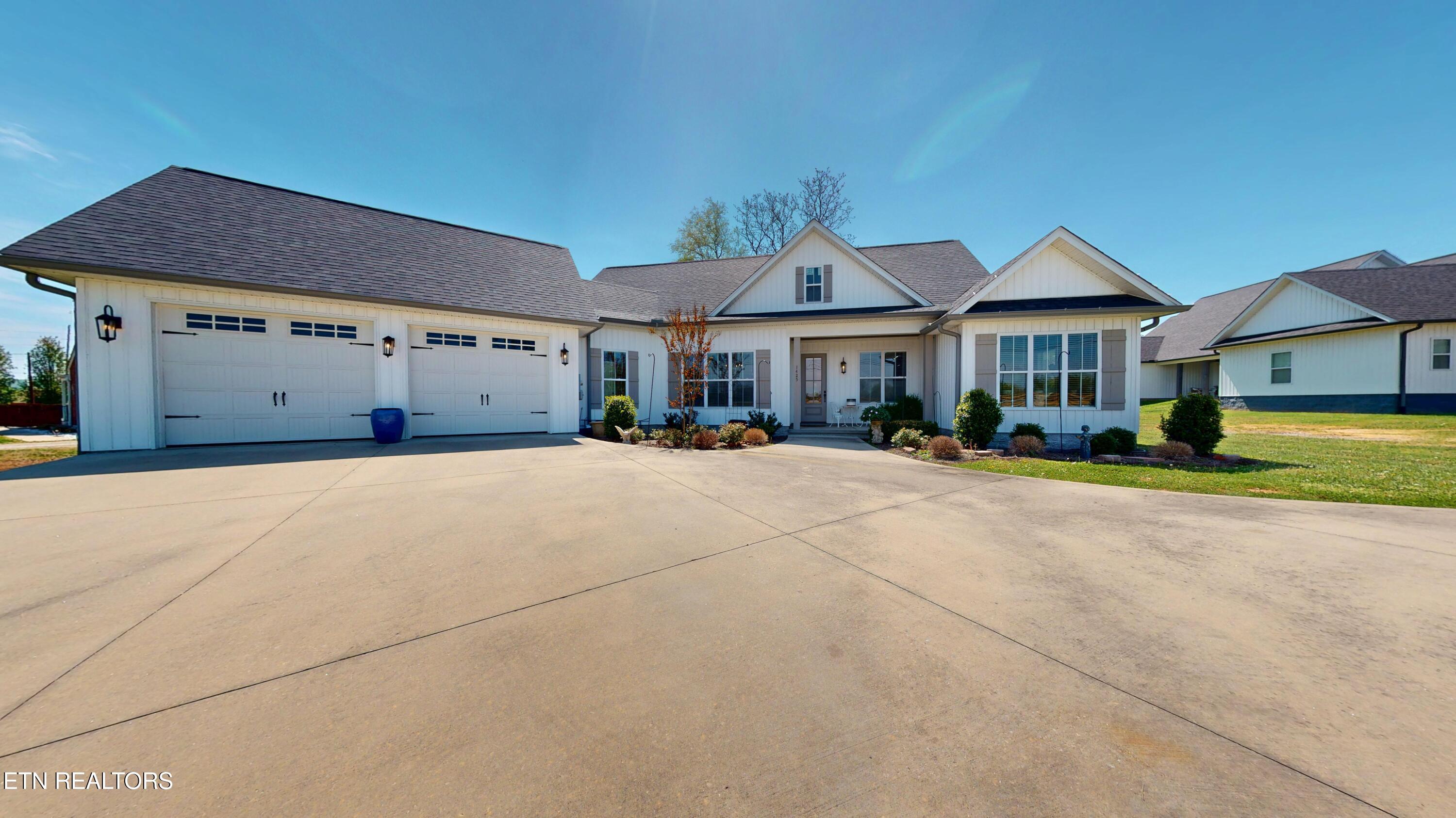 1425 E 10th Street Cookeville TN 38501