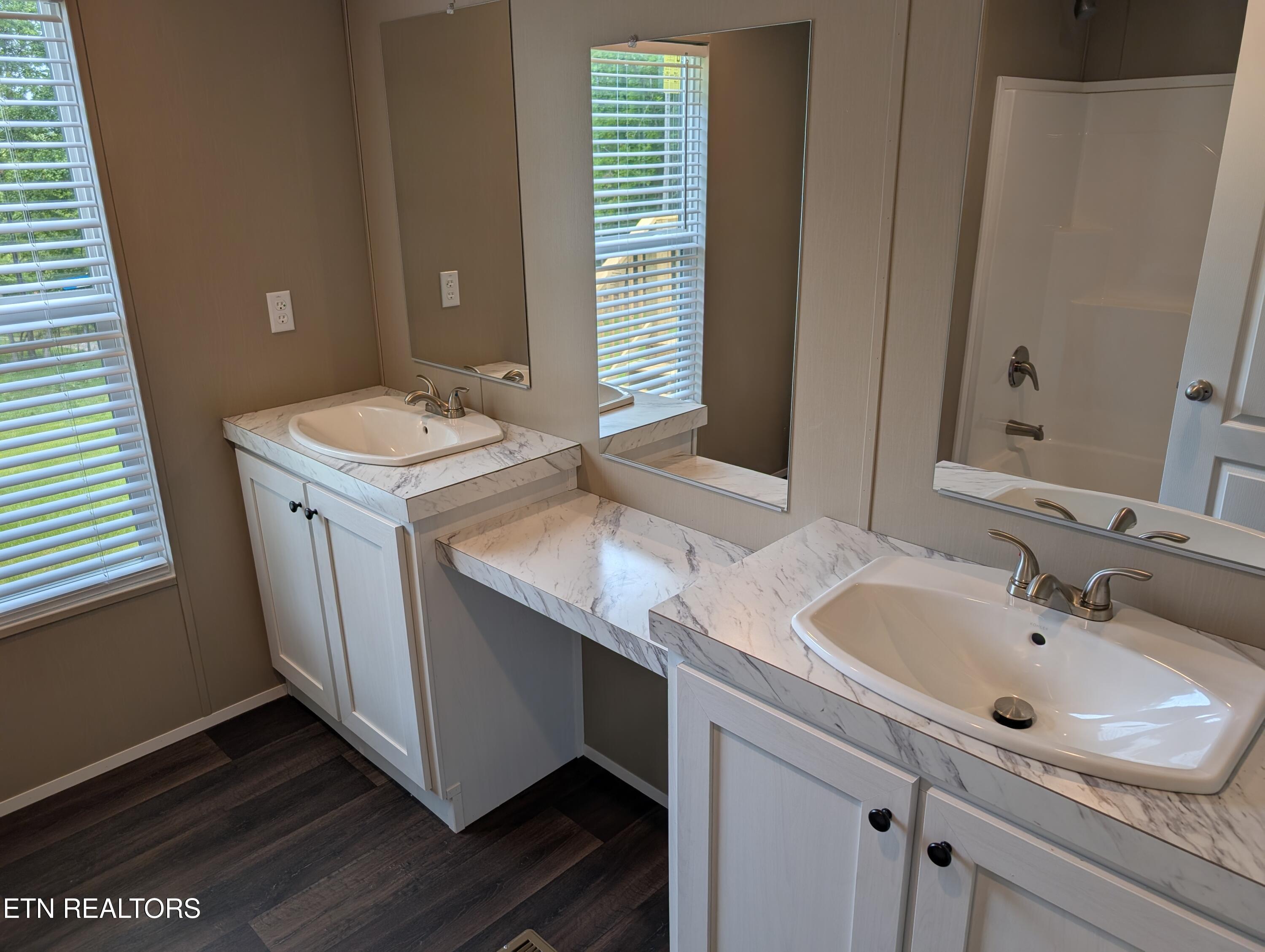 127 Irvin Circle Kingston TN 37763