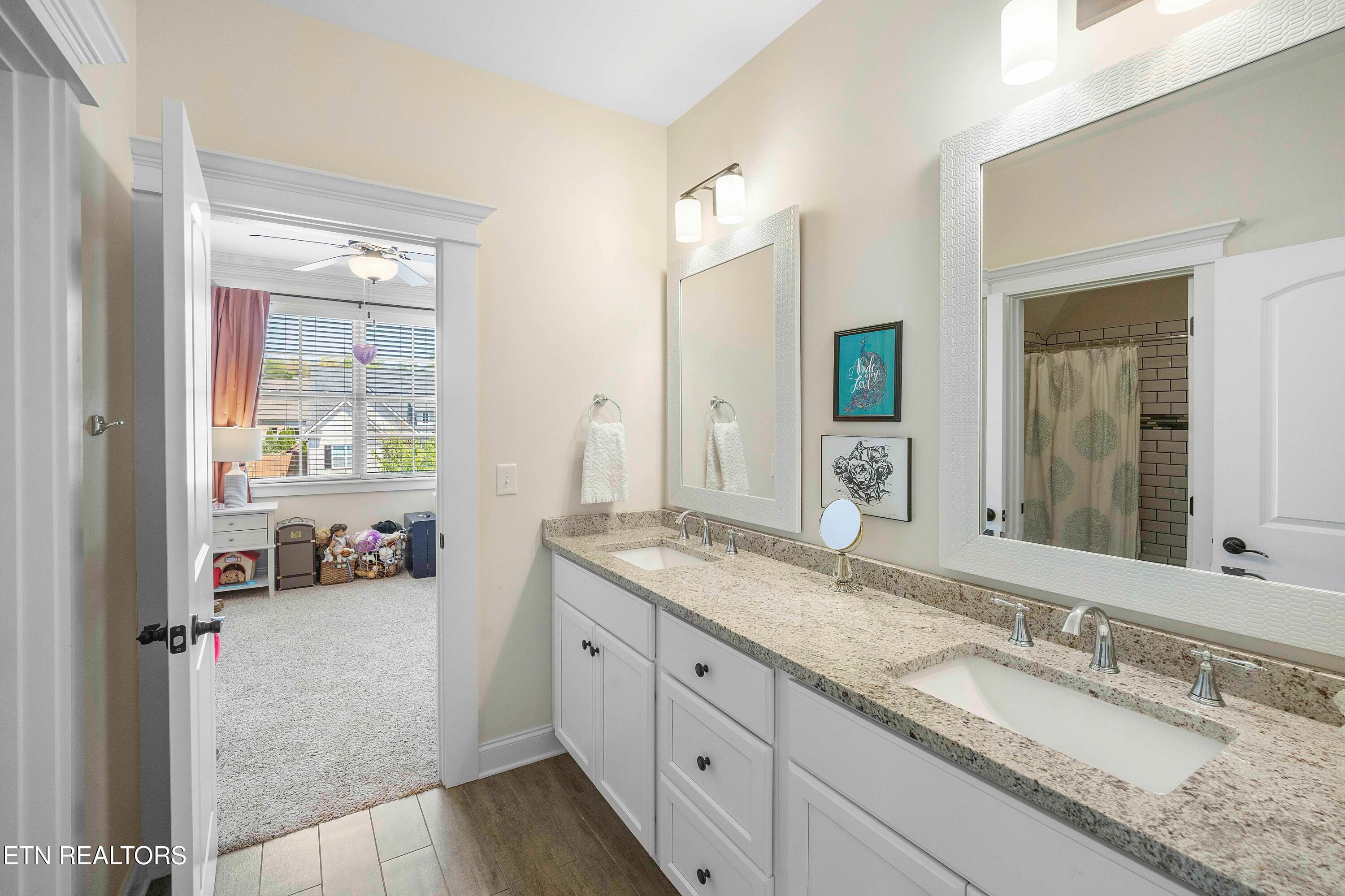 1309 Feather Rose Lane Knoxville TN 37923