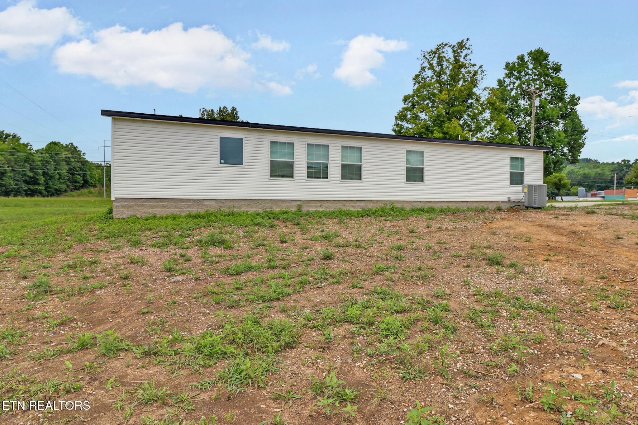 420 Southern Lane Oneida TN 37841