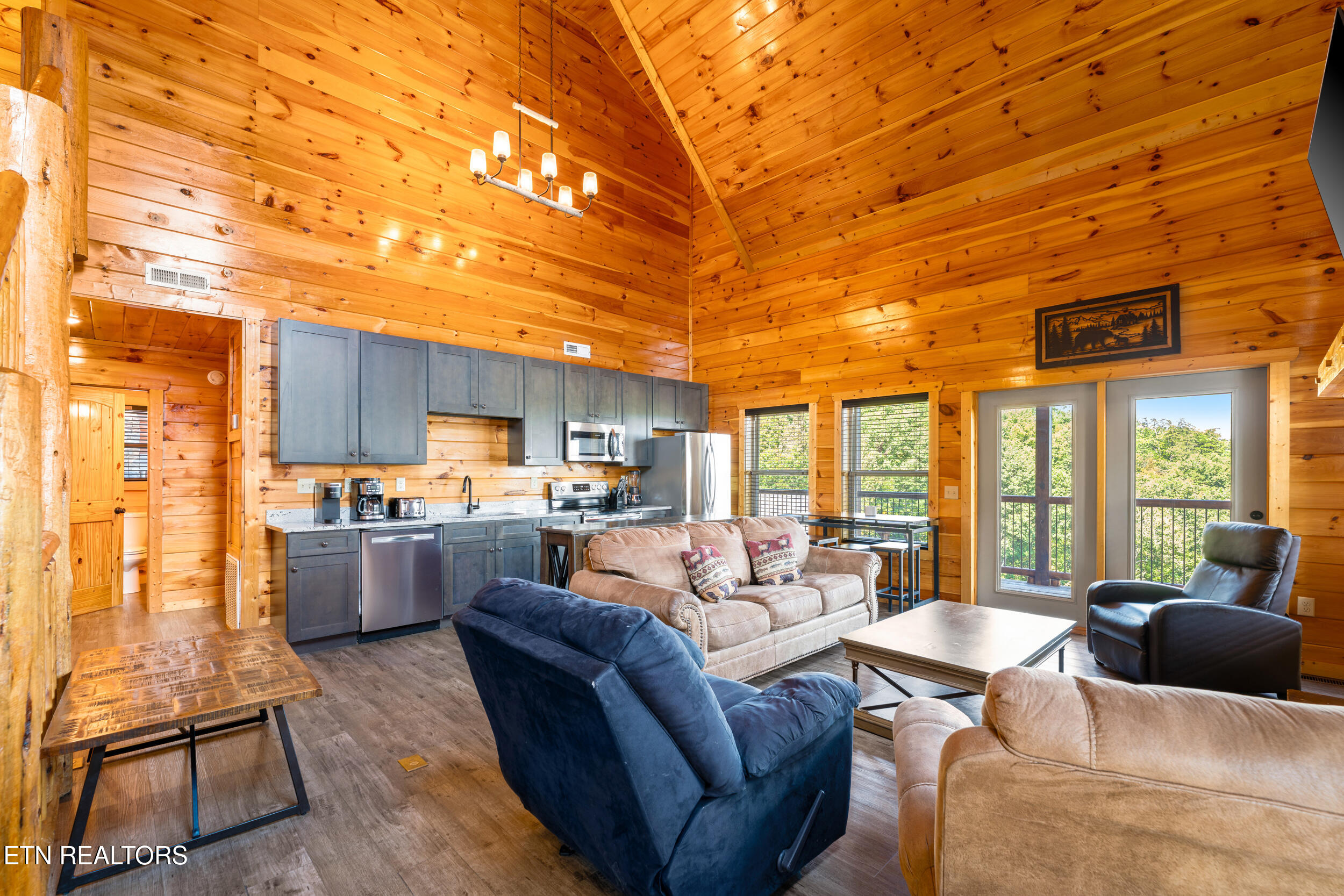 3307 Pine Peak Way Sevierville TN 37862