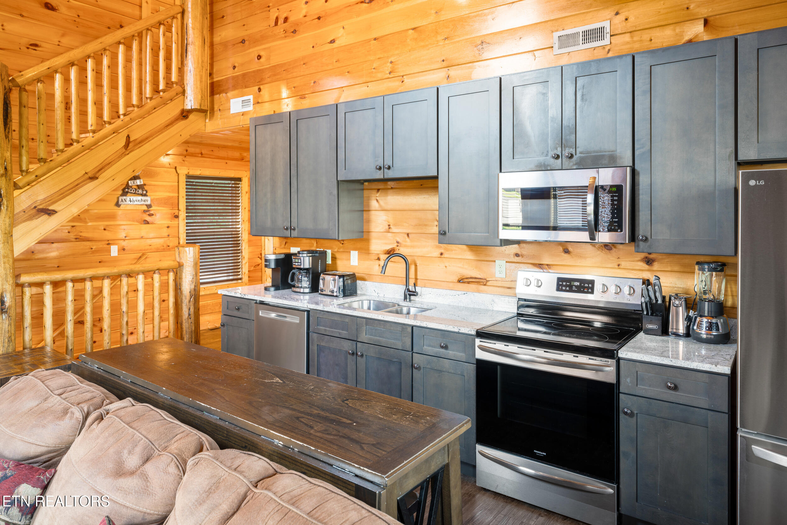 3307 Pine Peak Way Sevierville TN 37862